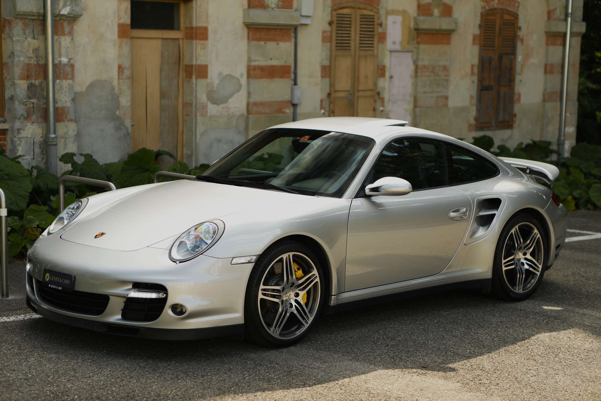 PORSCHE 911 Turbo boîte manuelle - freins céramique-image-8