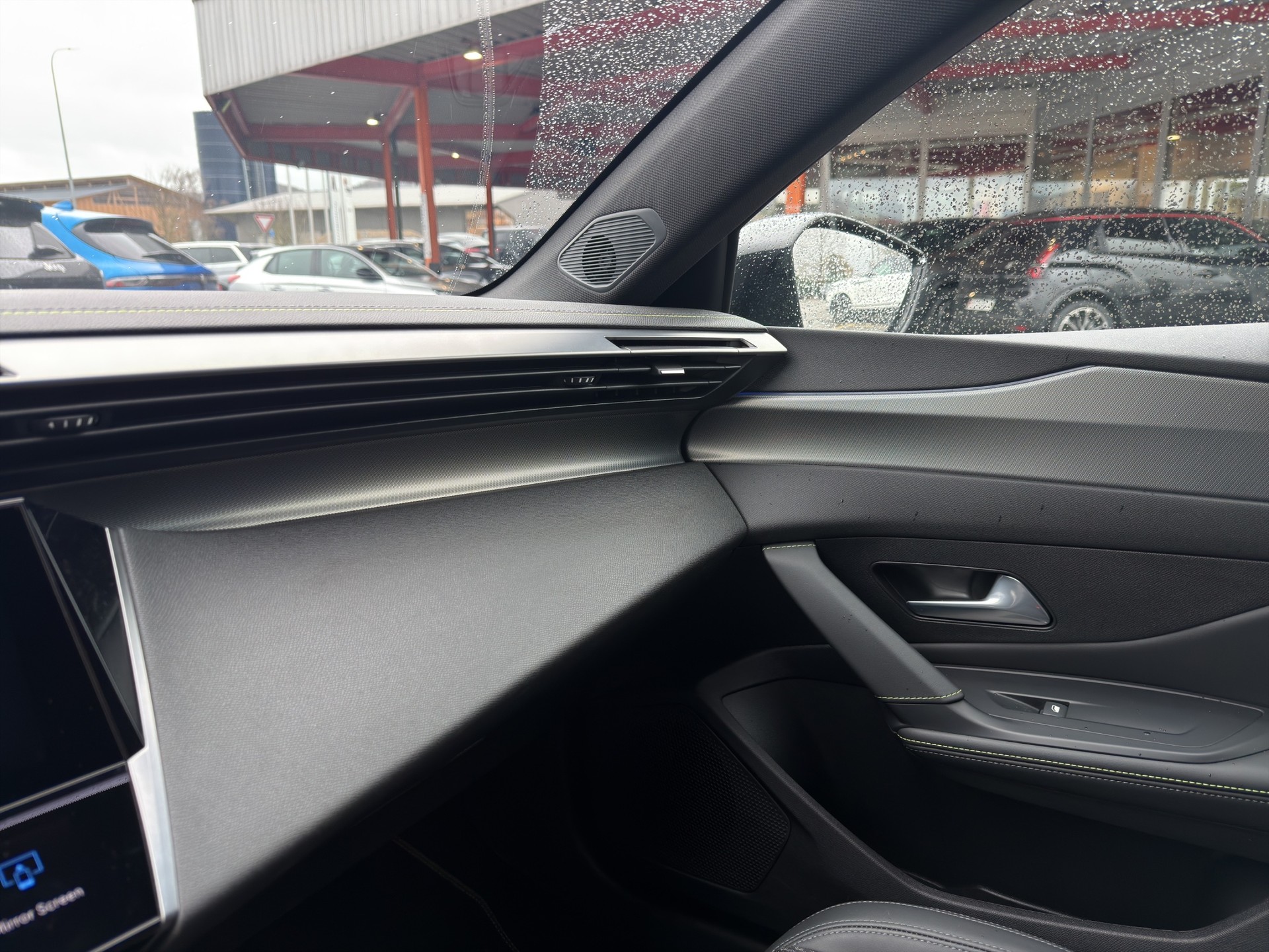 PEUGEOT 308 1.2 PureTech GT-image-25