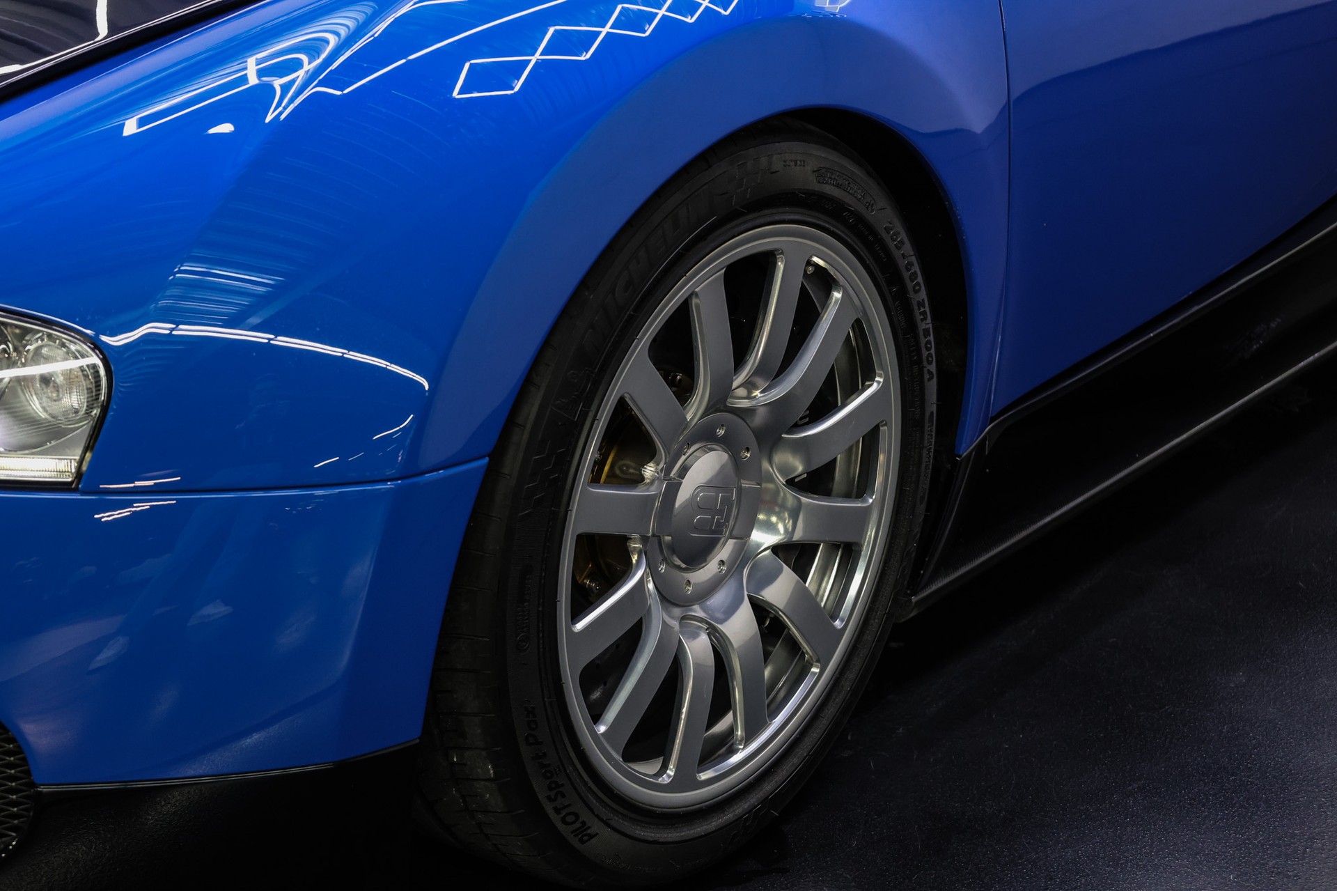 BUGATTI VEYRON 16.4-image-15