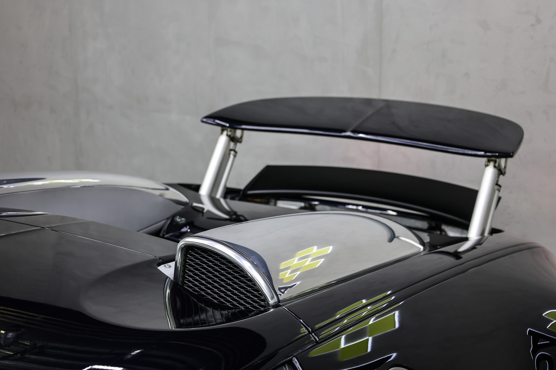 BUGATTI VEYRON 16.4-image-17
