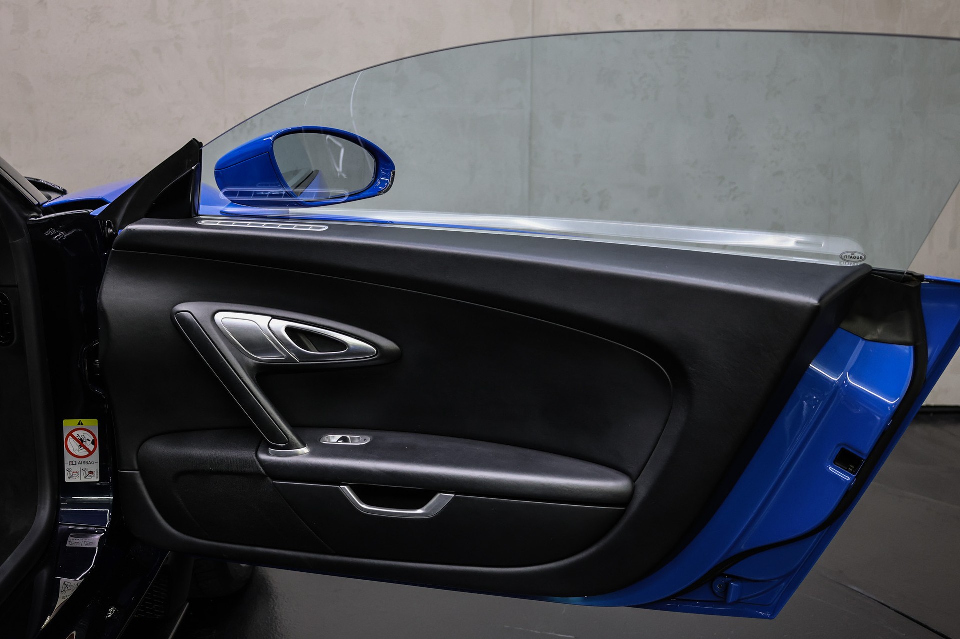 BUGATTI VEYRON 16.4-image-33