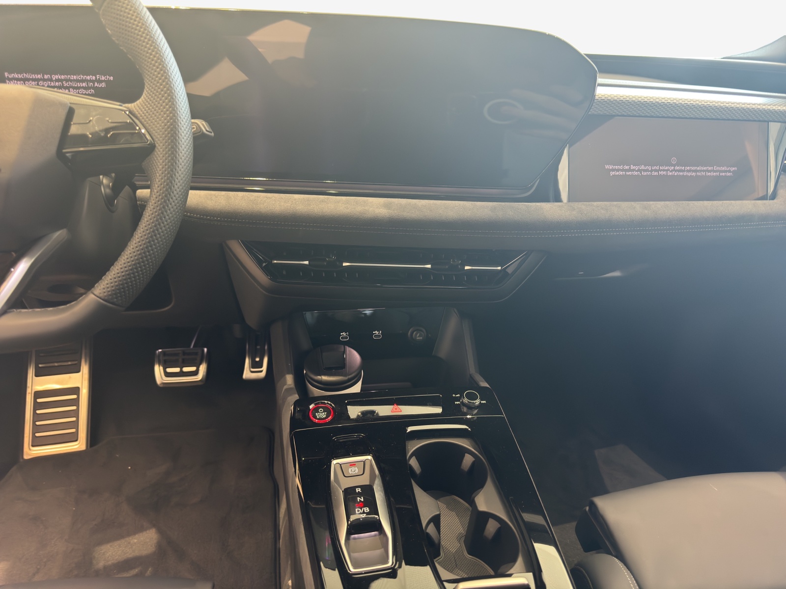 AUDI S6 Avant e-tron quattro-image-10