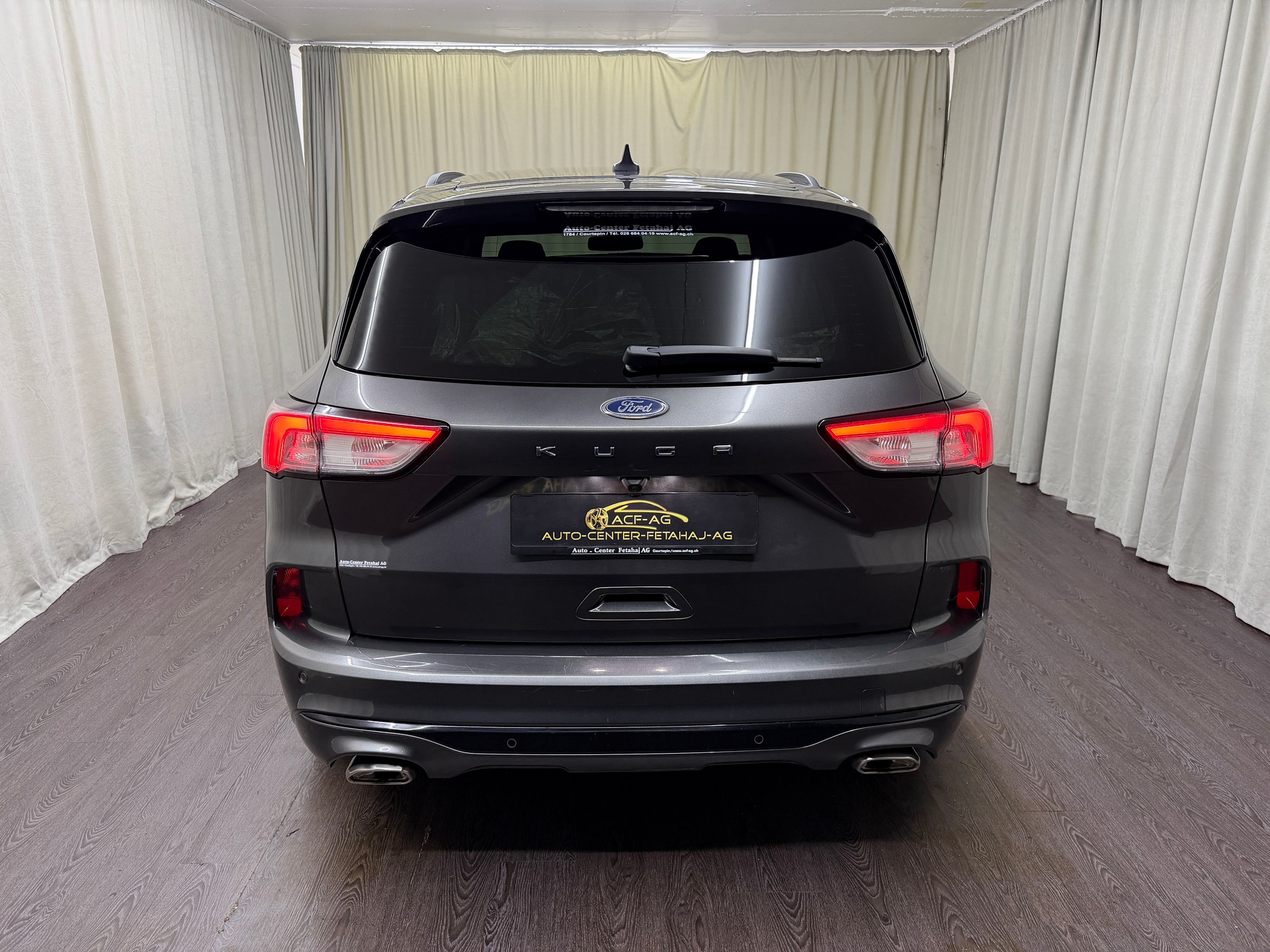 FORD Kuga 2.0 TDCi EcoBlue ST-Line X 4WD-image-4