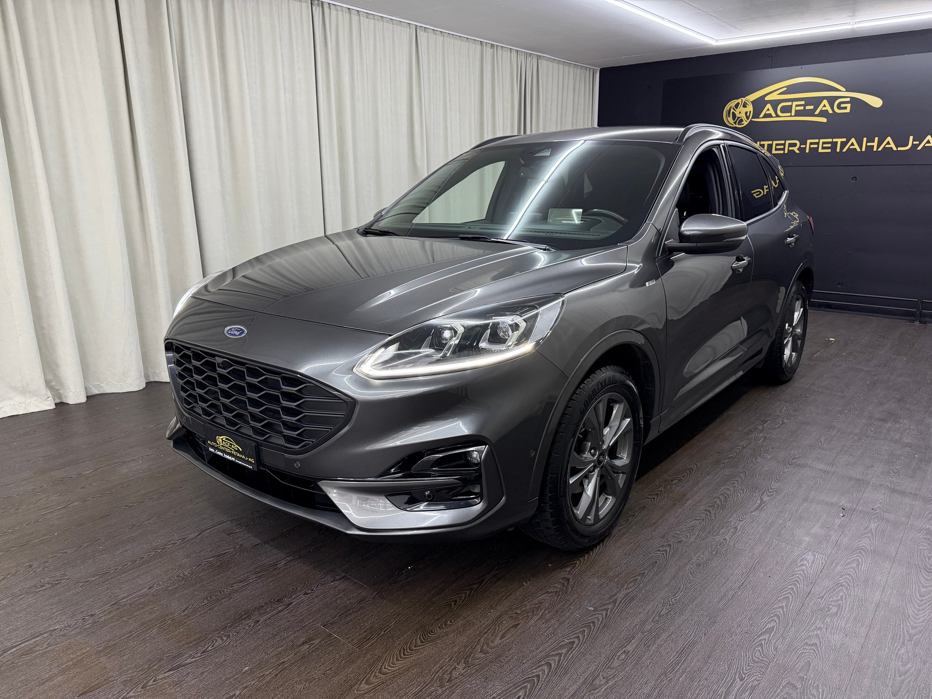FORD Kuga 2.0 TDCi EcoBlue ST-Line X 4WD-image-0