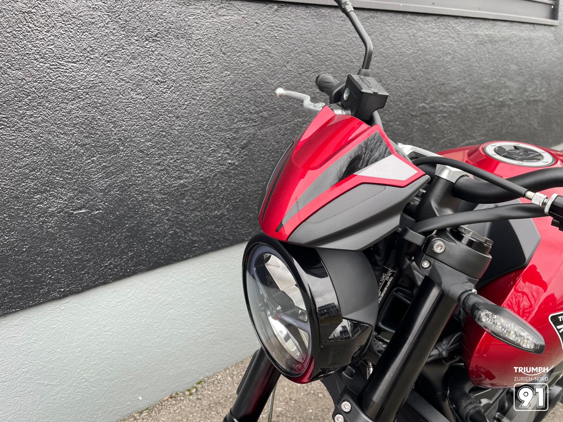 TRIUMPH TRIUMPH TRIDENT 800-image-6