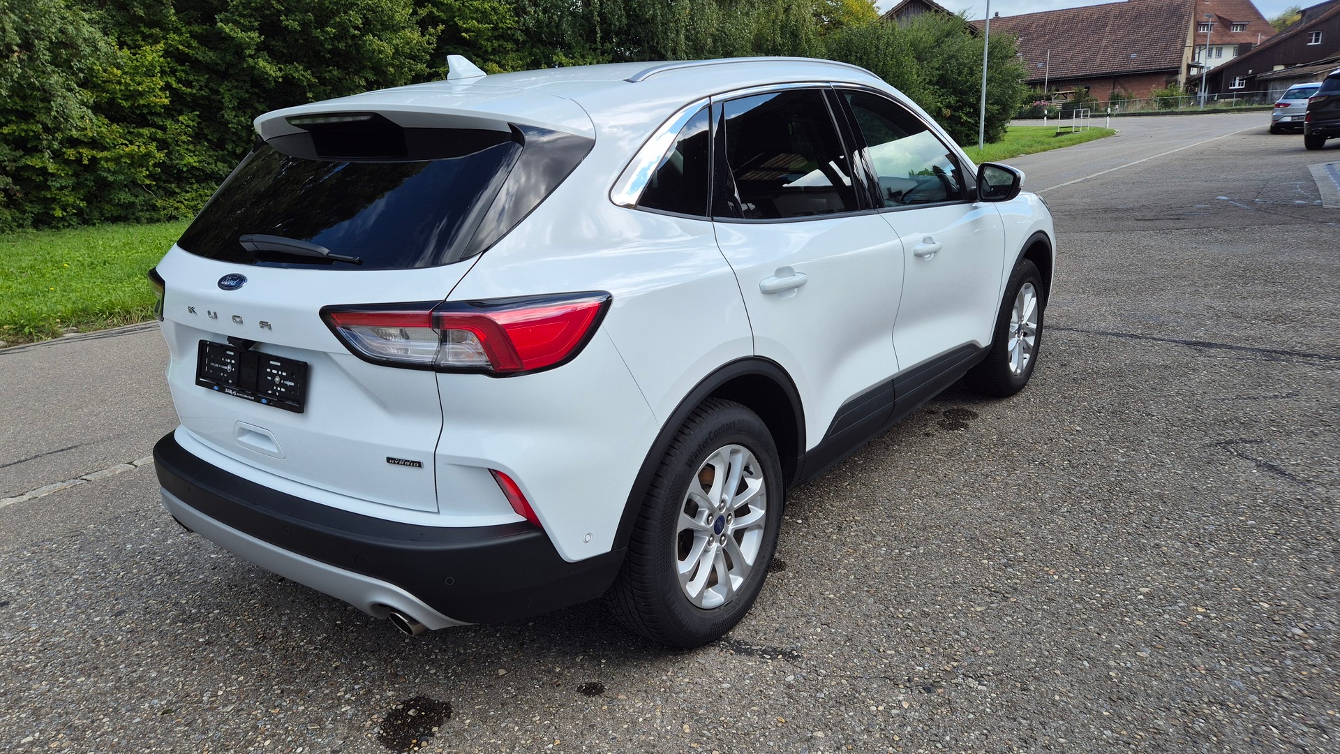 FORD Kuga 2.5 PHEV Titanium 2WD-image-5