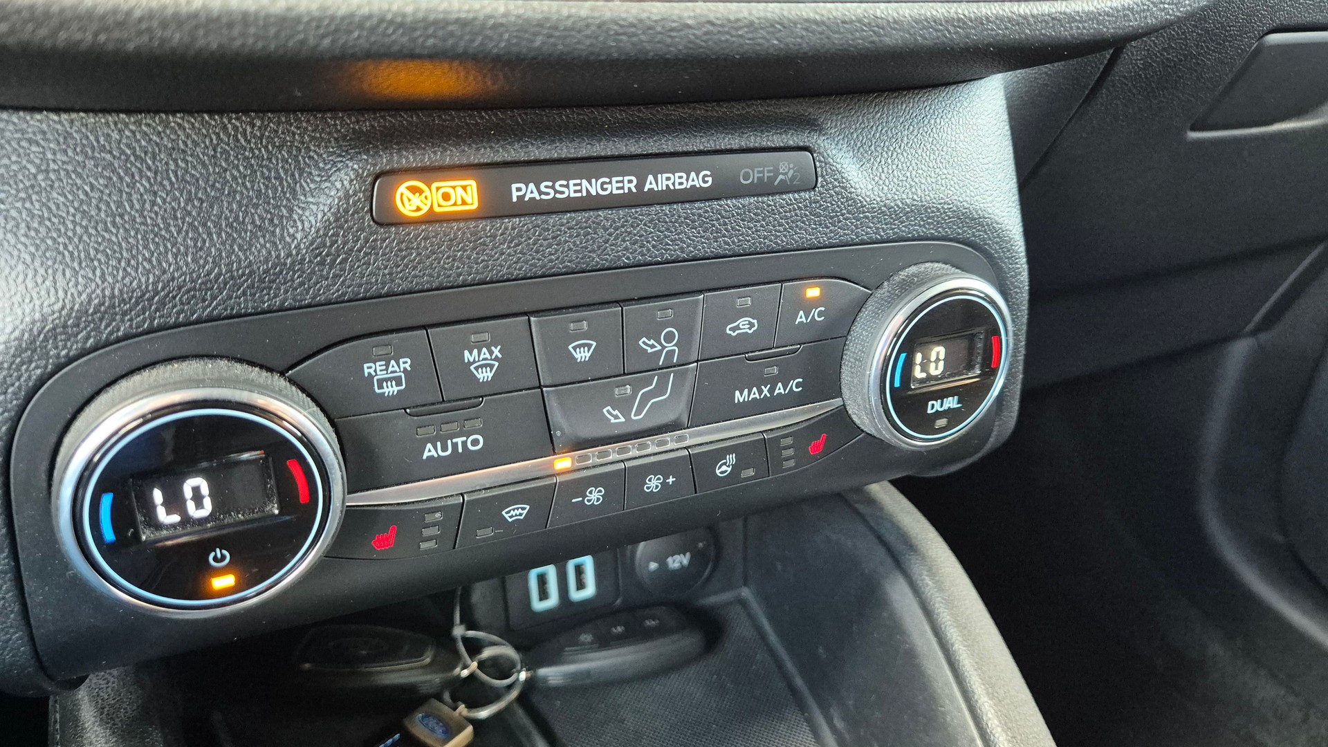 FORD Kuga 2.5 PHEV Titanium 2WD-image-20