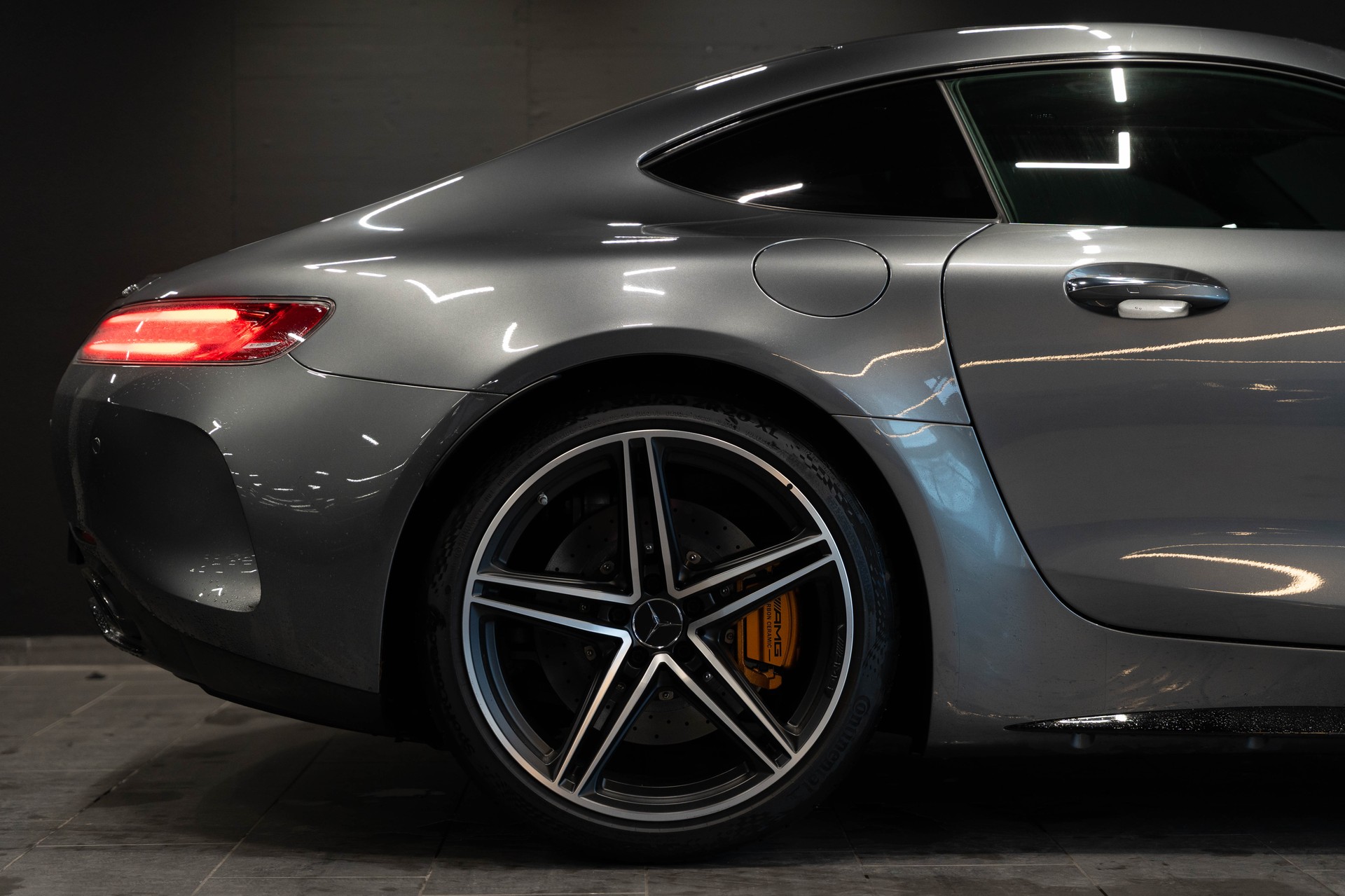 MERCEDES-BENZ AMG GT C Speedshift DCT / Ohne OPF / CH Auto / Gratis Service / Carbon Keramik Bremsen / Burmester / Top Ausstattung /-image-8