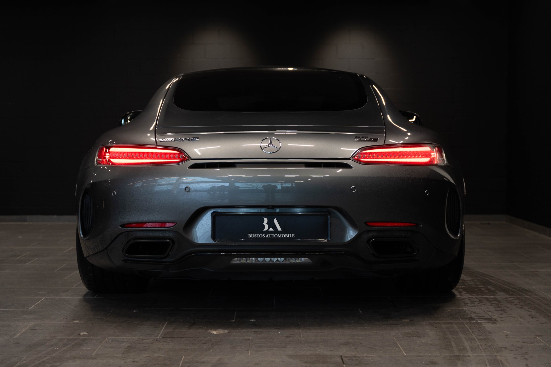 MERCEDES-BENZ AMG GT C Speedshift DCT / Ohne OPF / CH Auto / Gratis Service / Carbon Keramik Bremsen / Burmester / Top Ausstattung /-image-9