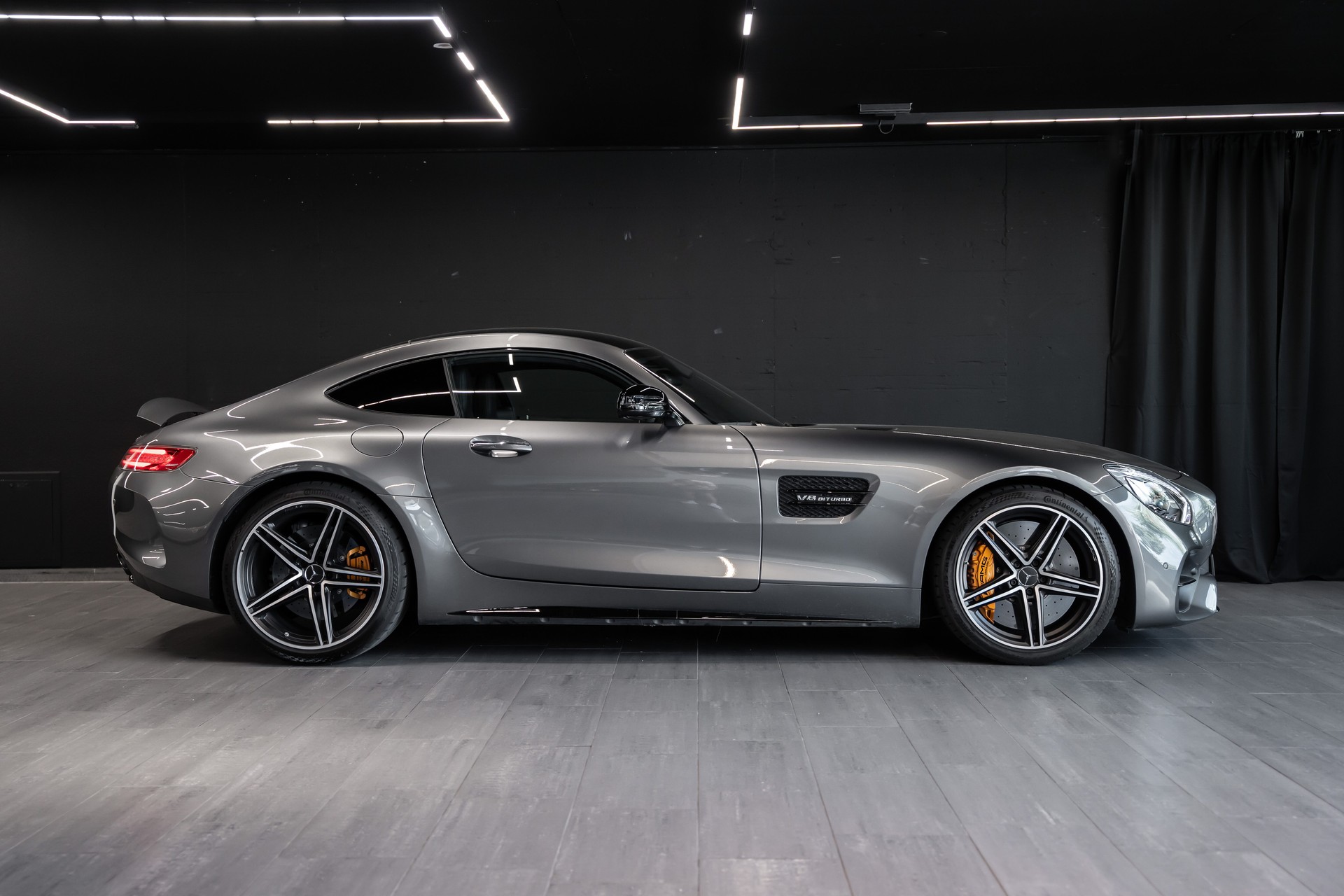MERCEDES-BENZ AMG GT C Speedshift DCT / Ohne OPF / CH Auto / Gratis Service / Carbon Keramik Bremsen / Burmester / Top Ausstattung /-image-2