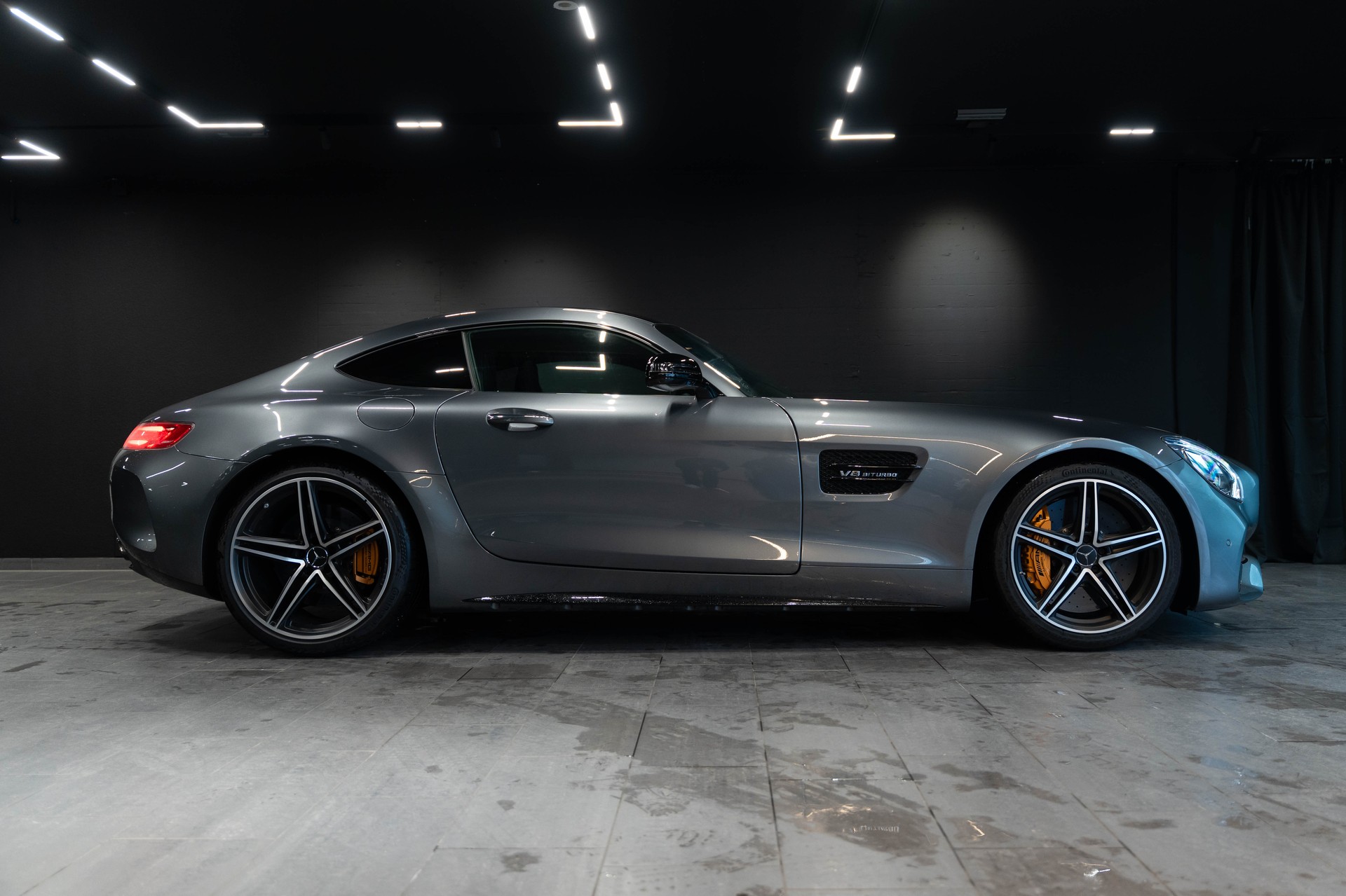 MERCEDES-BENZ AMG GT C Speedshift DCT / Ohne OPF / CH Auto / Gratis Service / Carbon Keramik Bremsen / Burmester / Top Ausstattung /-image-4