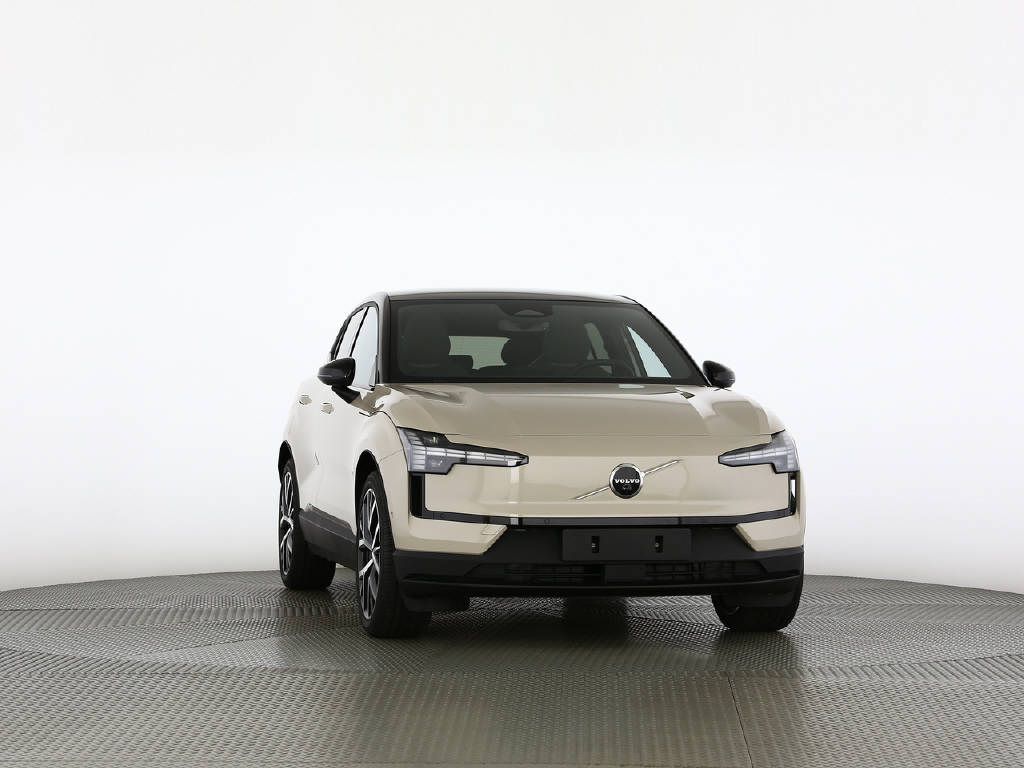 VOLVO EX 30 P8 Twin Ultra Performance AWD-image-21