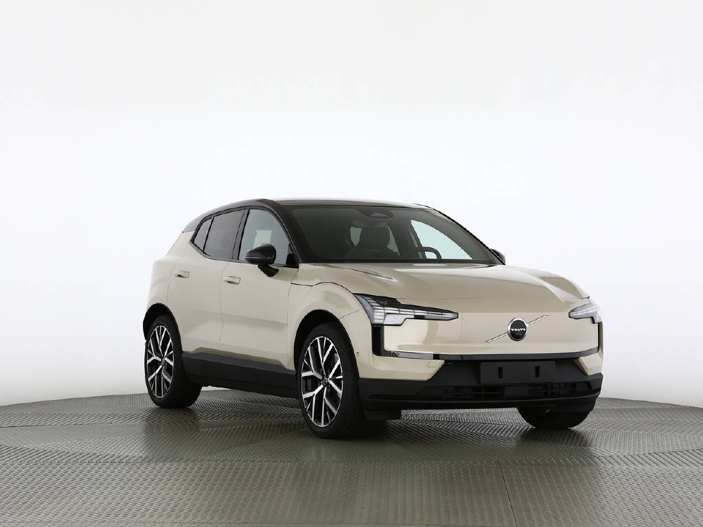 VOLVO EX 30 P8 Twin Ultra Performance AWD-image-20