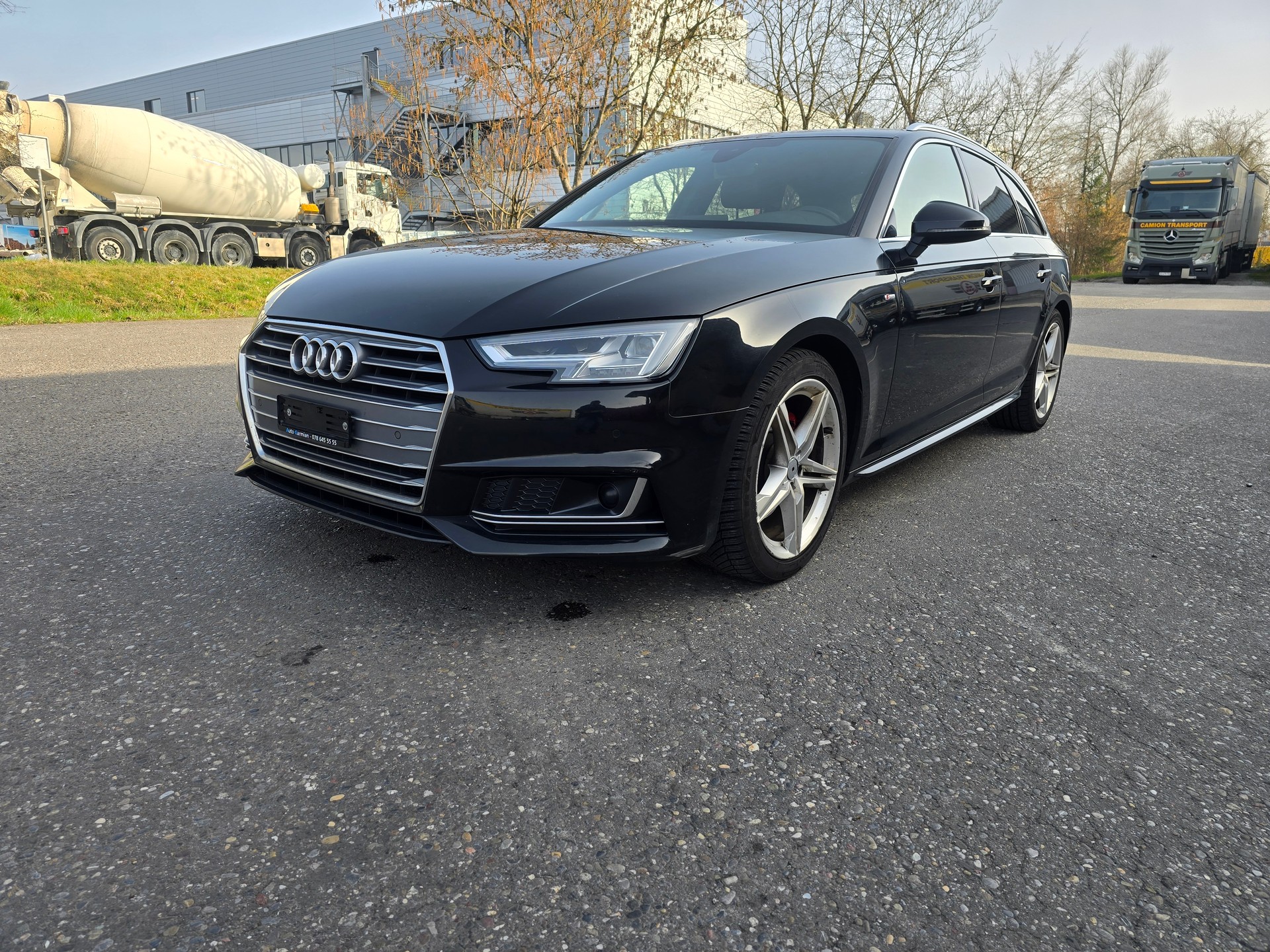 AUDI A4 Avant 2.0 TDI Design S-tronic-image-1