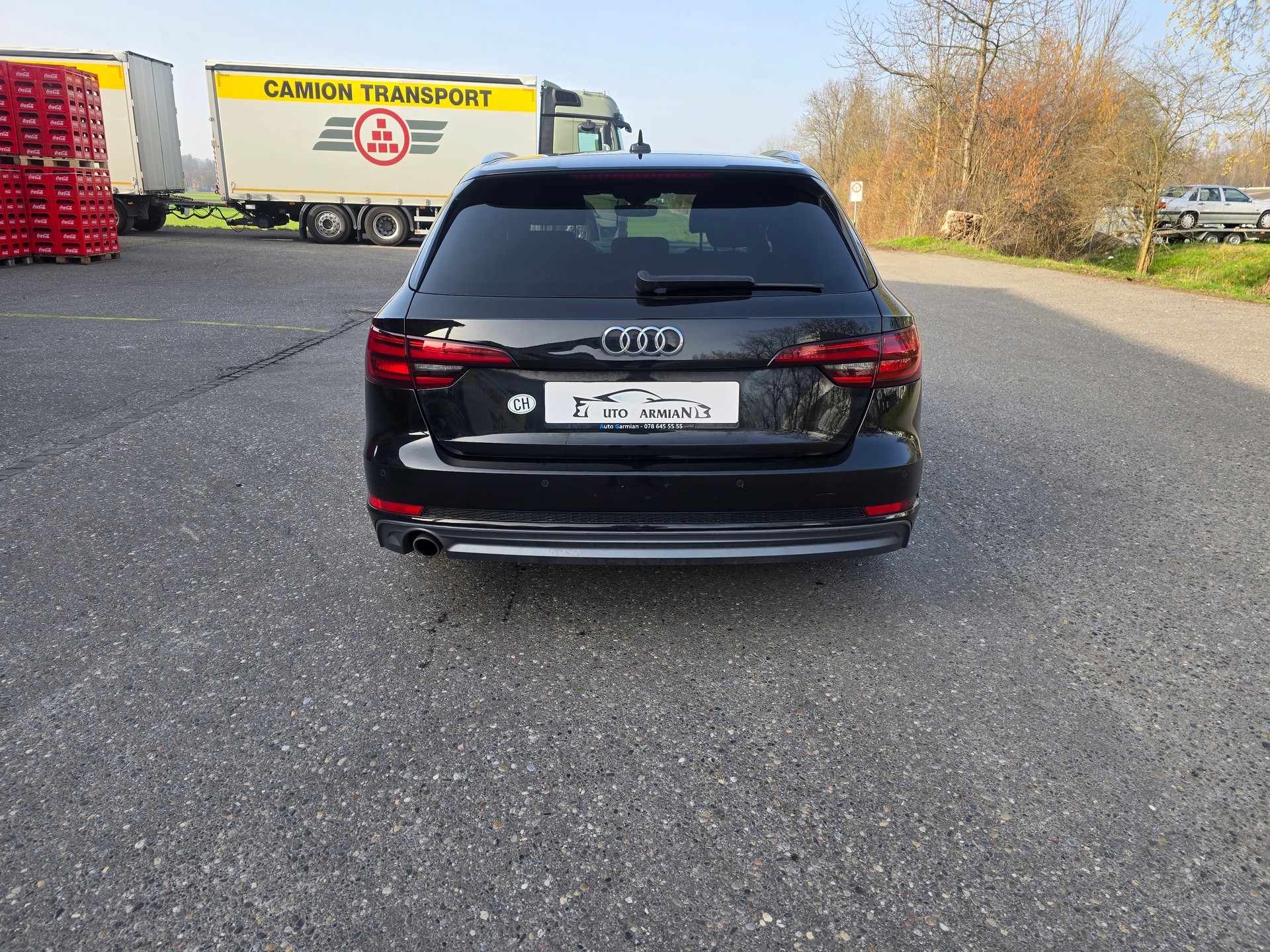 AUDI A4 Avant 2.0 TDI Design S-tronic-image-3