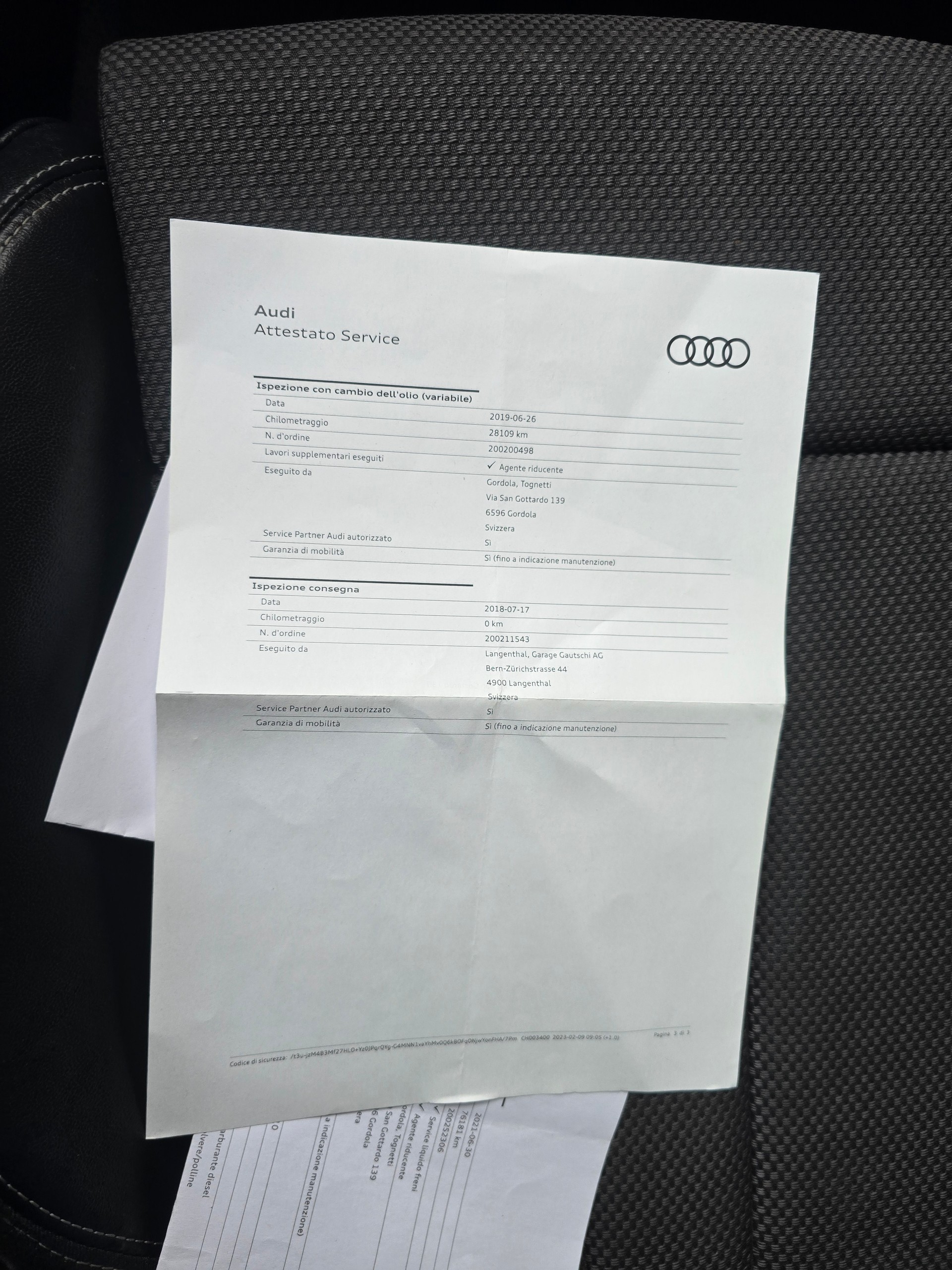 AUDI A4 Avant 2.0 TDI Design S-tronic-image-26