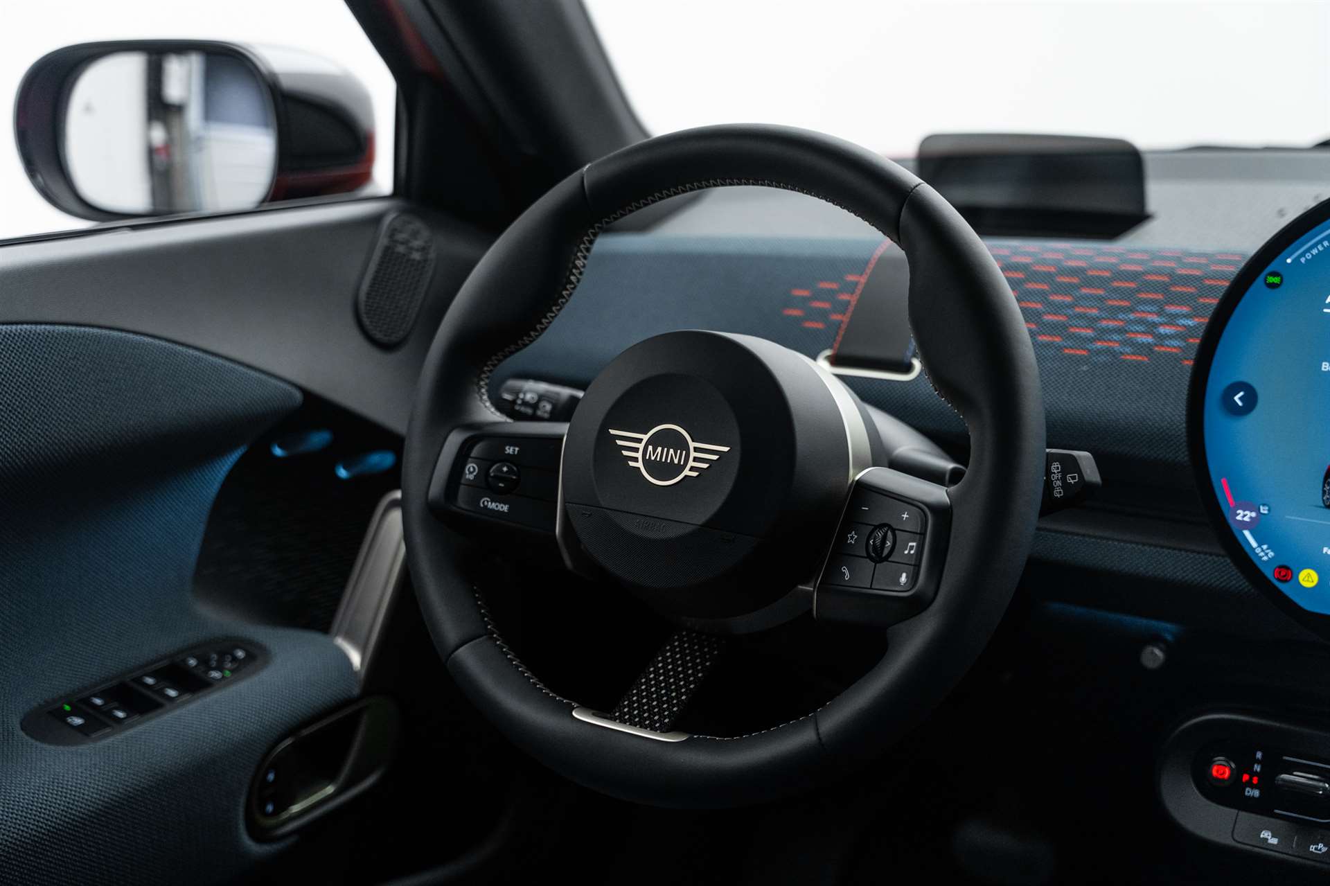 MINI Aceman SE 49.2kWh 384KM-image-8