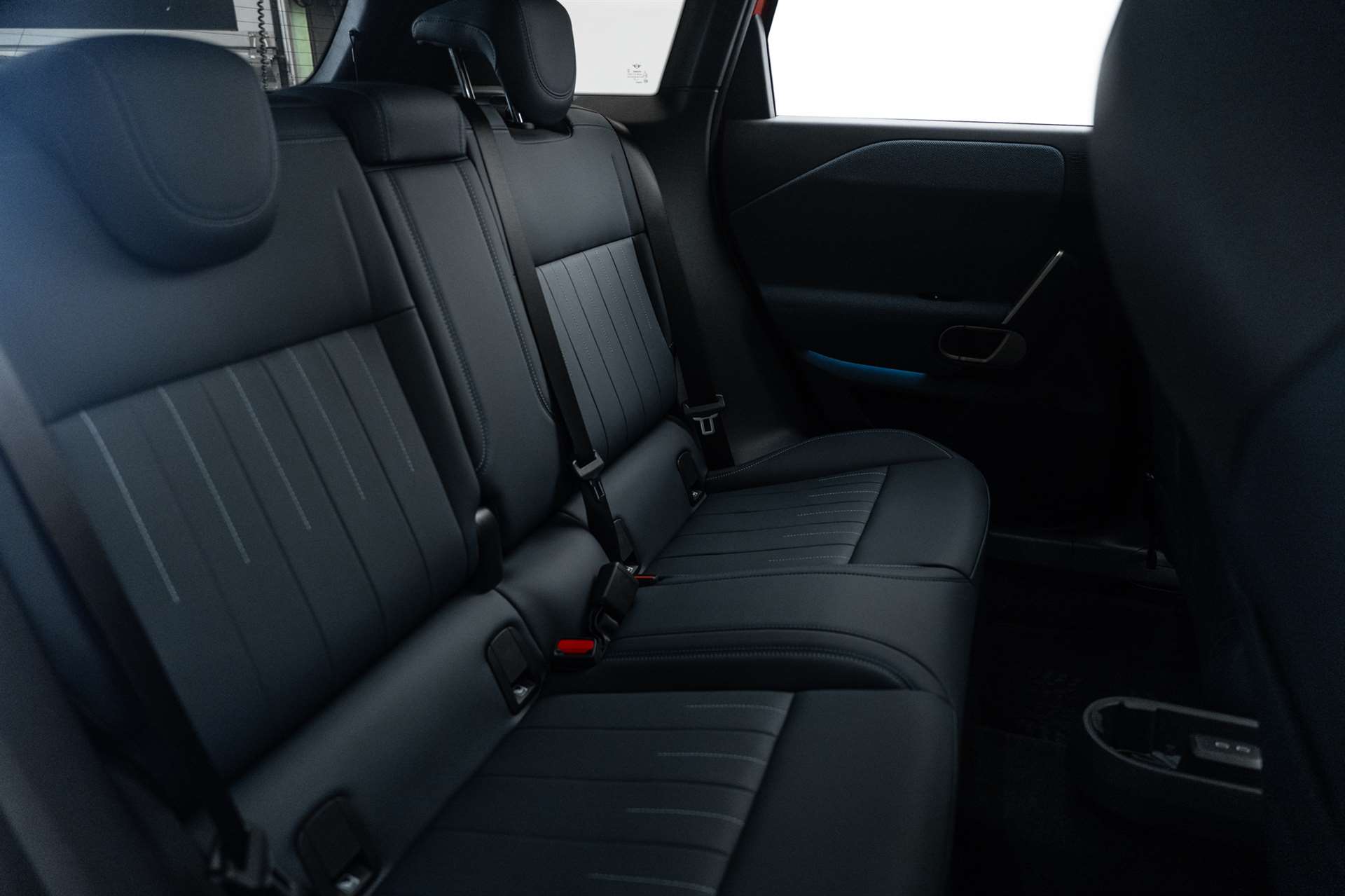 MINI Aceman SE 49.2kWh 384KM-image-13