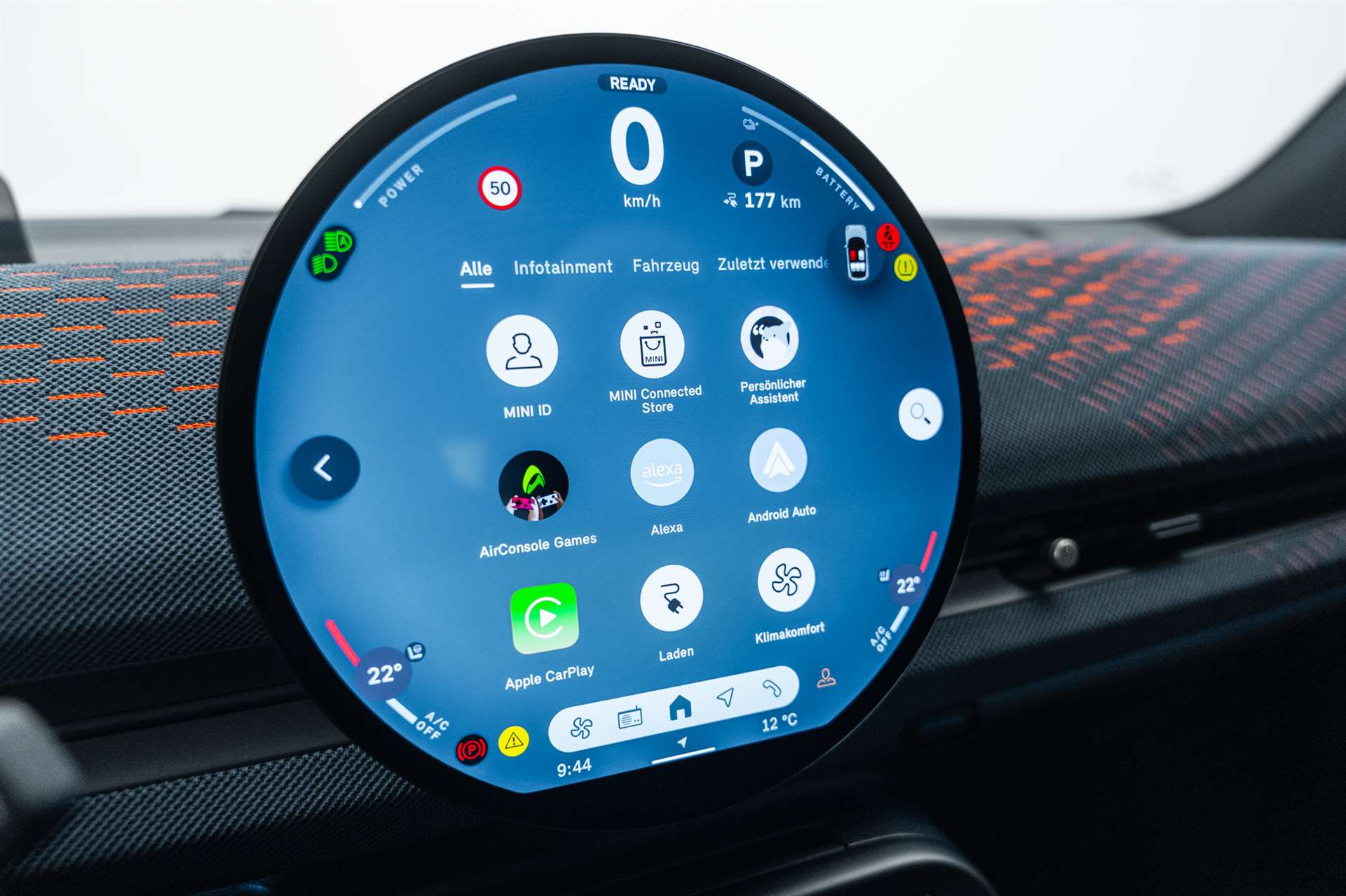 MINI Aceman SE 49.2kWh 384KM-image-21