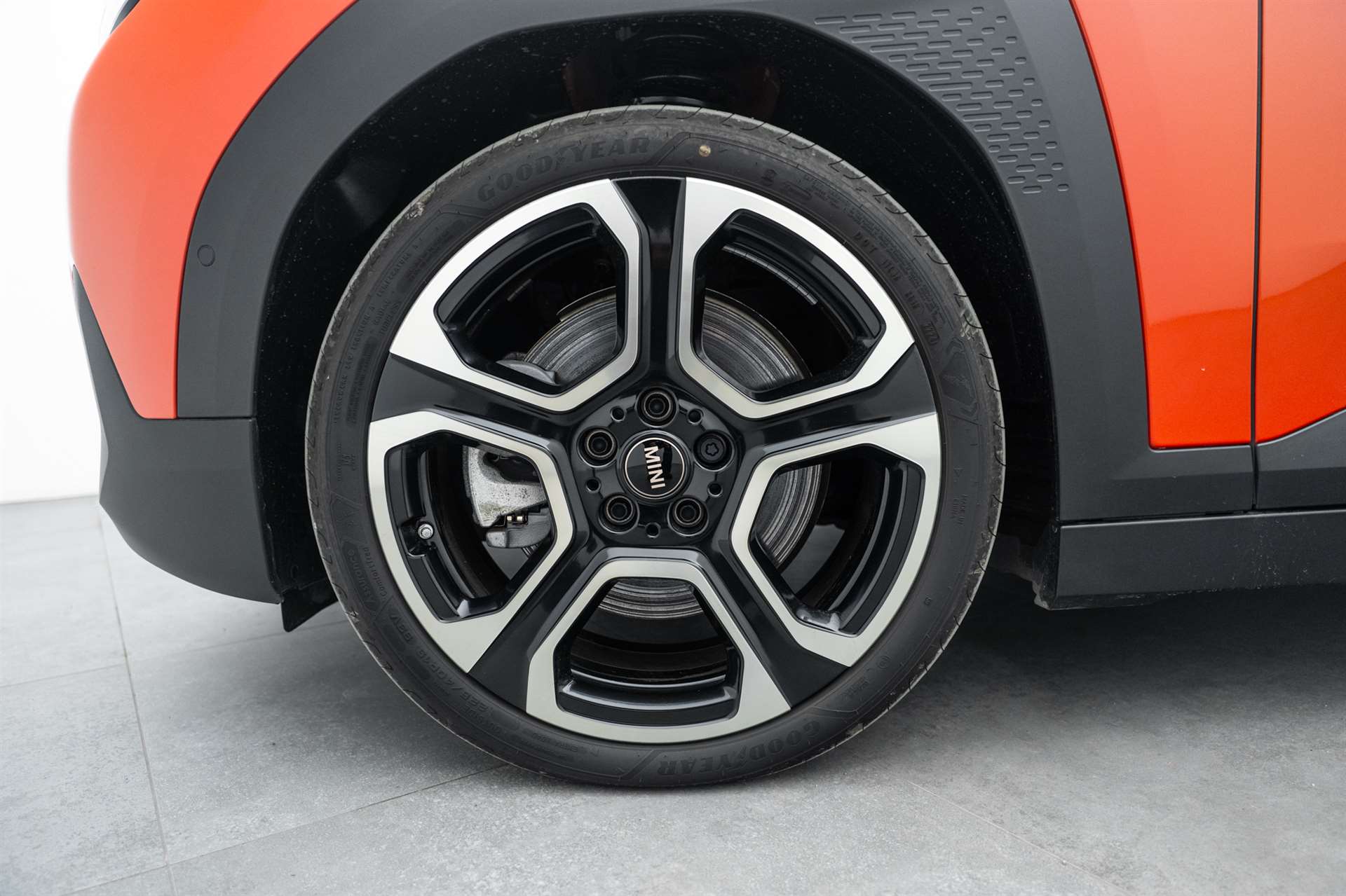 MINI Aceman SE 49.2kWh 384KM-image-14