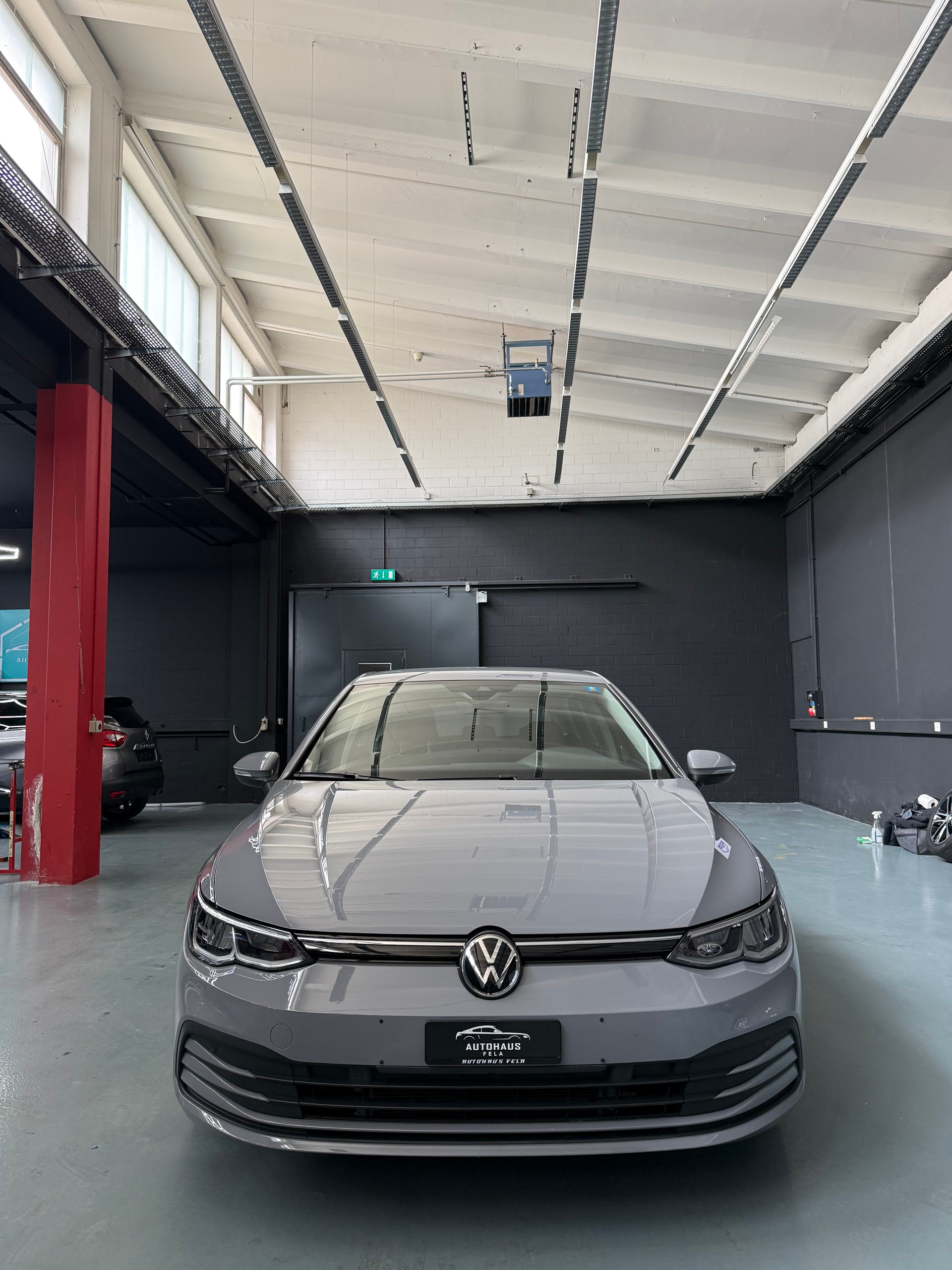 VW Golf 2.0 TDI Comfortline DSG-image-1