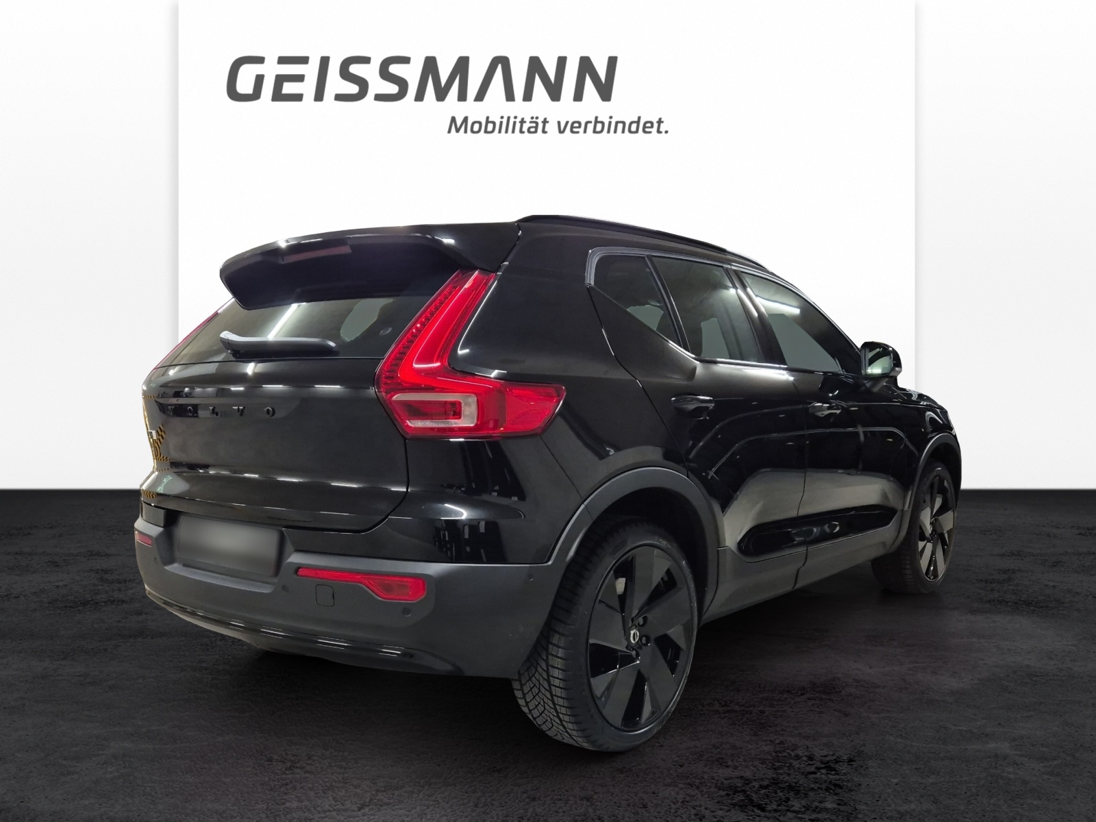 VOLVO EX40 Twin Black Edition AWD-image-6