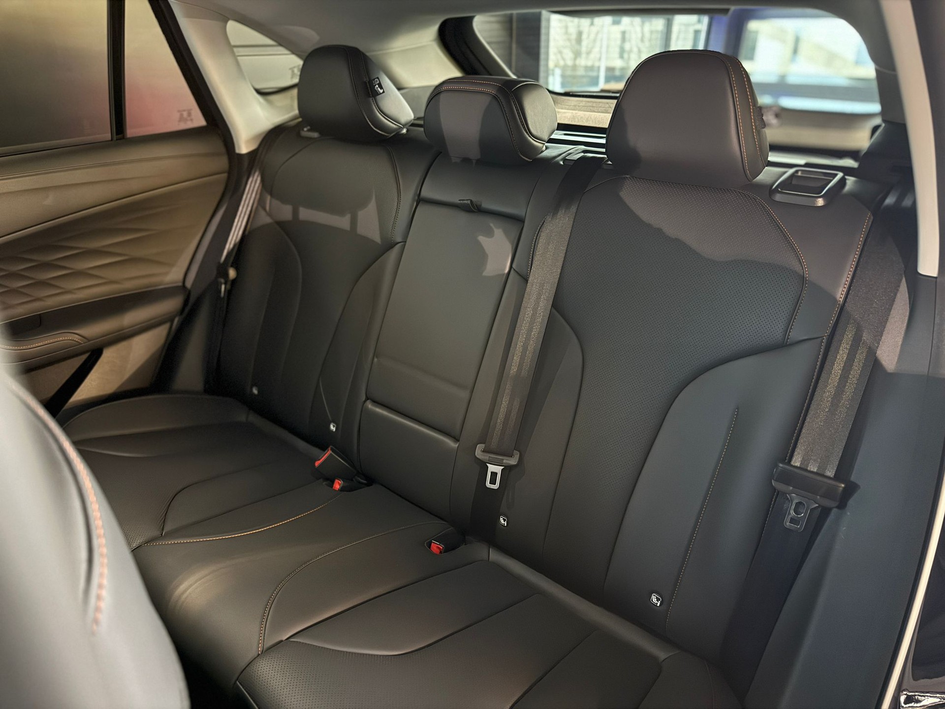 MG HS 1.5 T PHEV Luxury-image-5