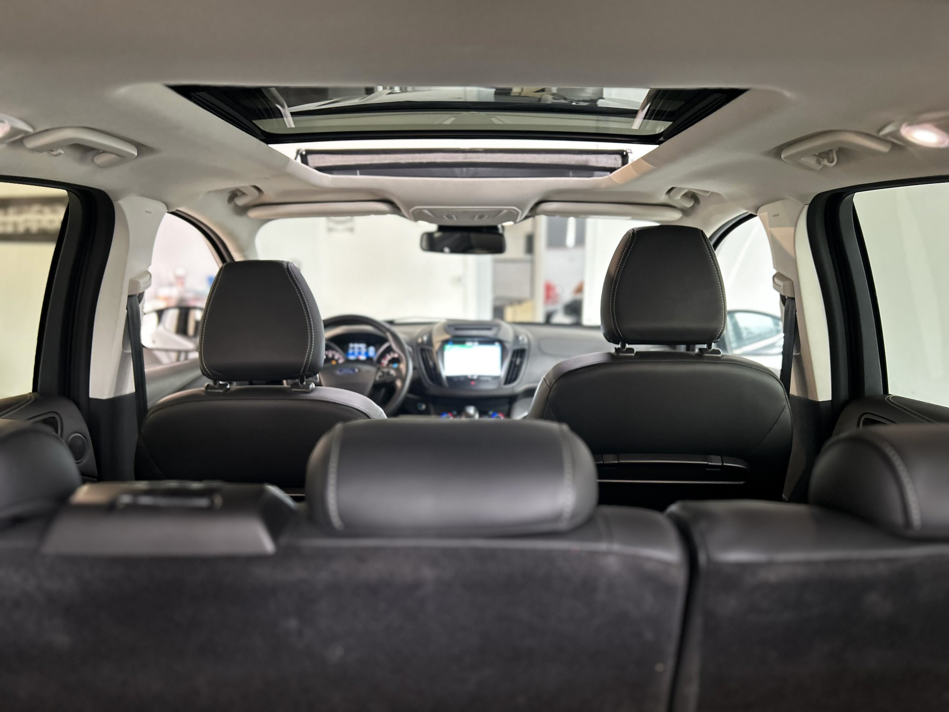 FORD Kuga 1.5 SCTi Vignale 4WD Automatic-image-12