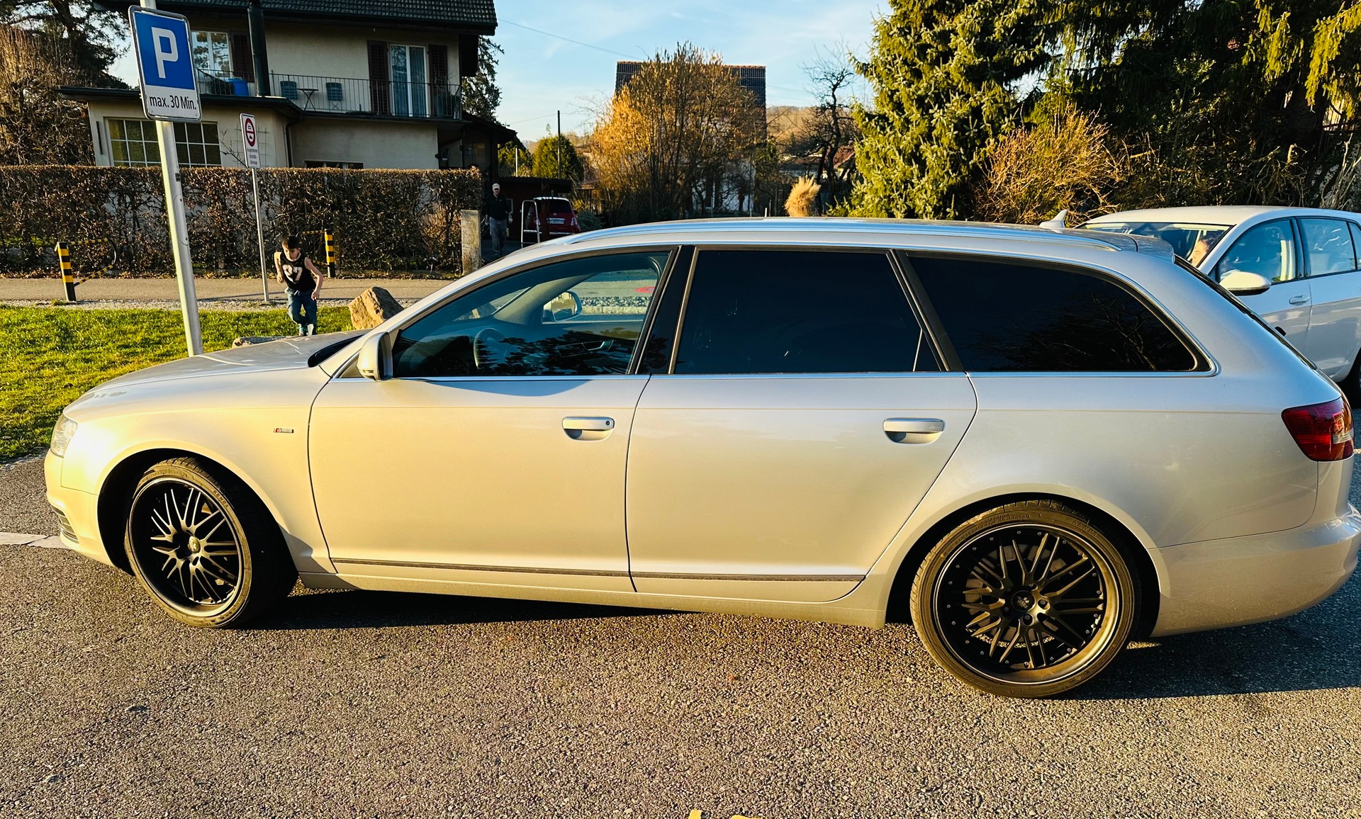 AUDI A6 Avant 3.0 V6 TDI quattro tiptronic (S-line)-image-1