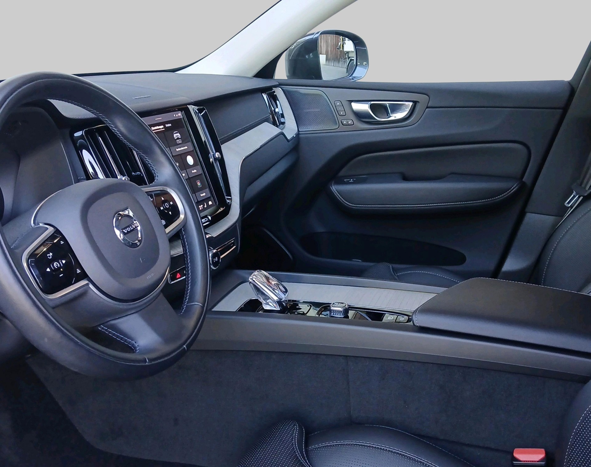VOLVO XC60 T6 eAWD Inscription-image-16