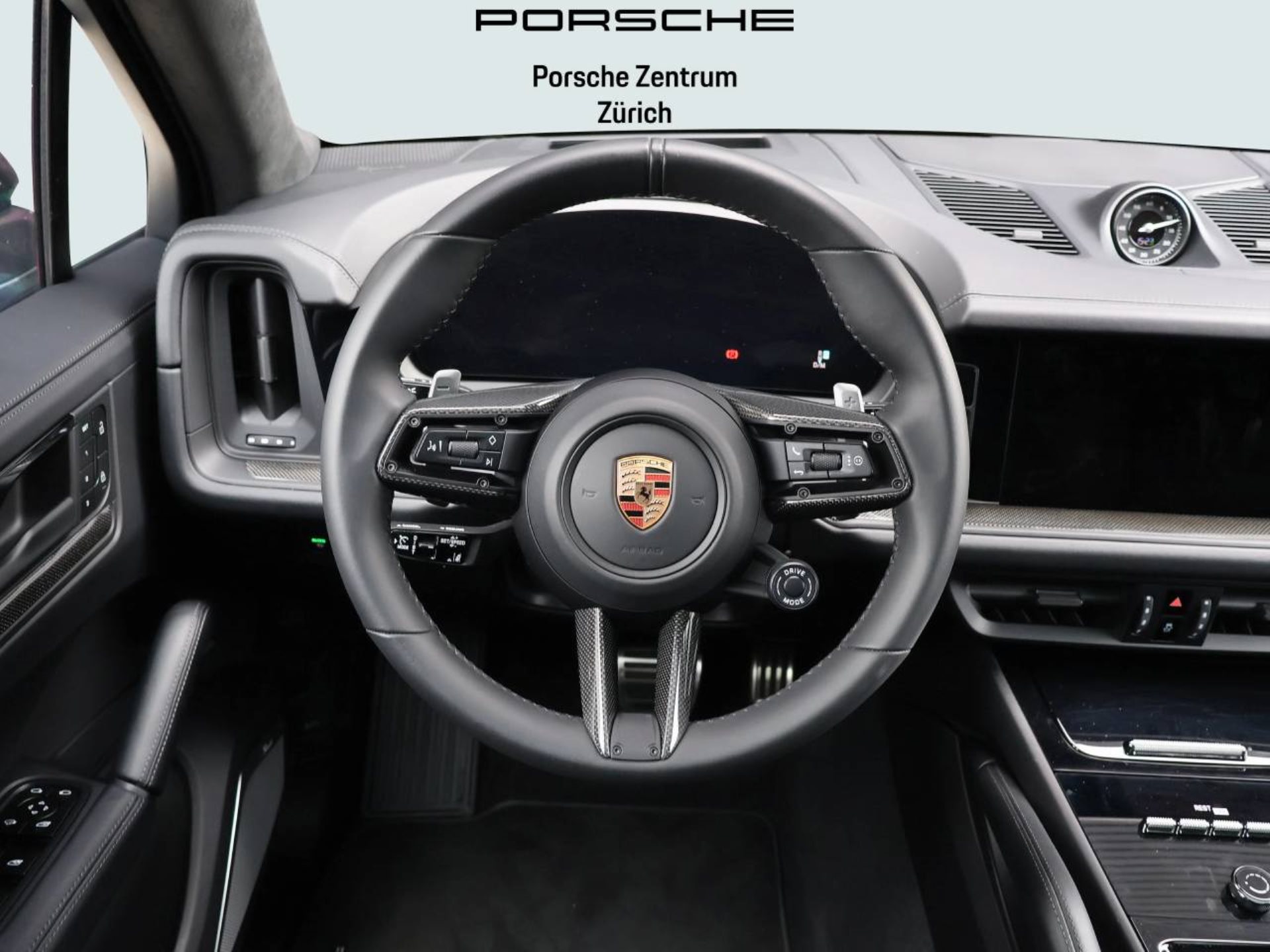 PORSCHE Cayenne GTS-image-11