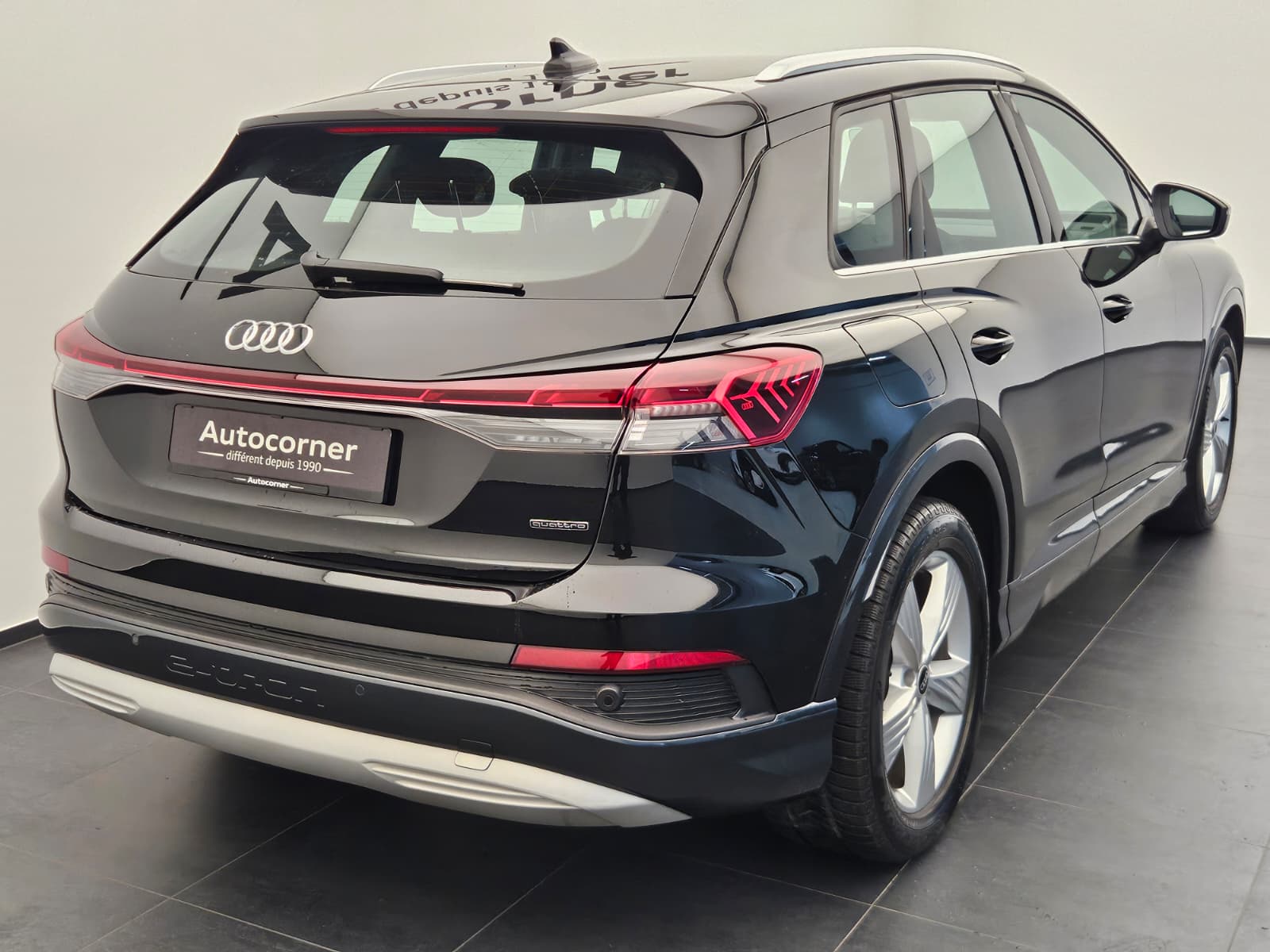 AUDI Q4 e-tron 50 quattro-image-7