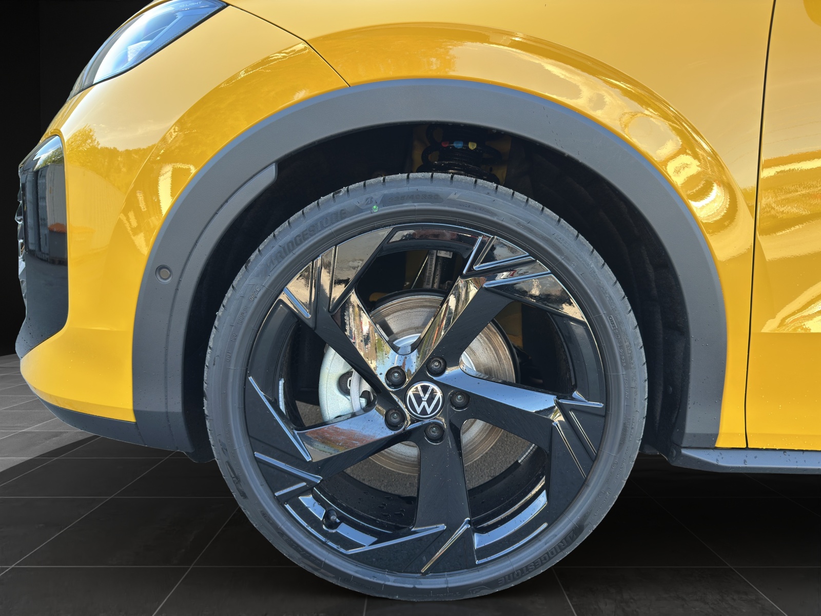 VW T-Roc 1.5 eTSI mHEV R-Line DSG-image-13