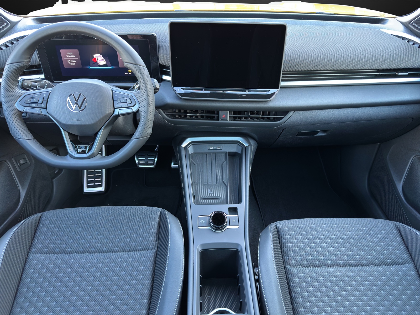 VW T-Roc 1.5 eTSI mHEV R-Line DSG-image-11