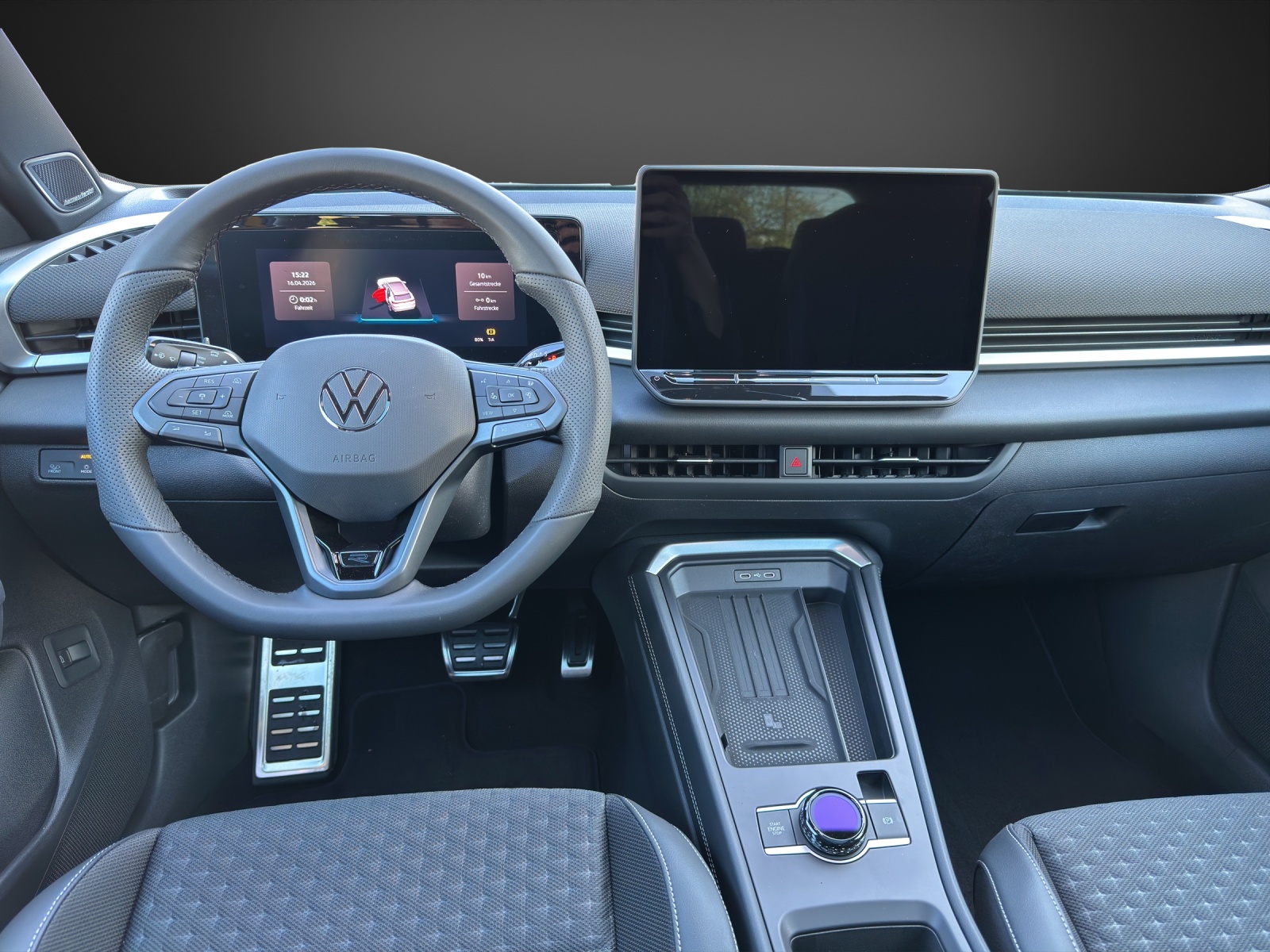 VW T-Roc 1.5 eTSI mHEV R-Line DSG-image-9