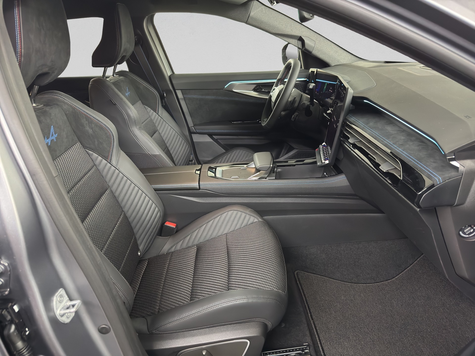 RENAULT Espace 1.2 E-Tech 200 Esprit Alpine 5-Sitze-image-10