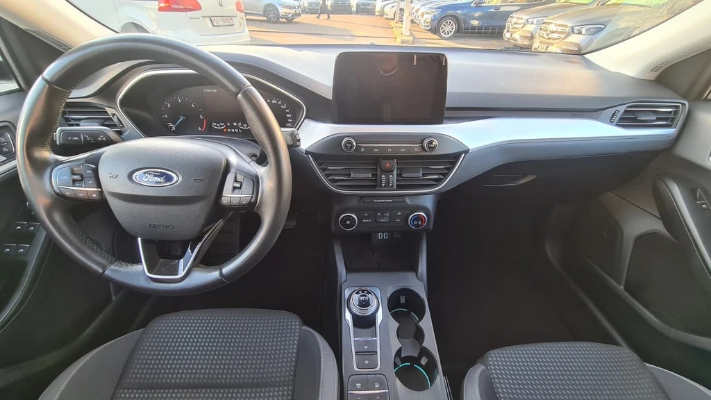 FORD Focus 1.5 TDCi Cool Connect Automatic ** Gr-Navi ** RF-Kamera ** Sitzheizung ** Frisch Ab MFK & Service **-image-11