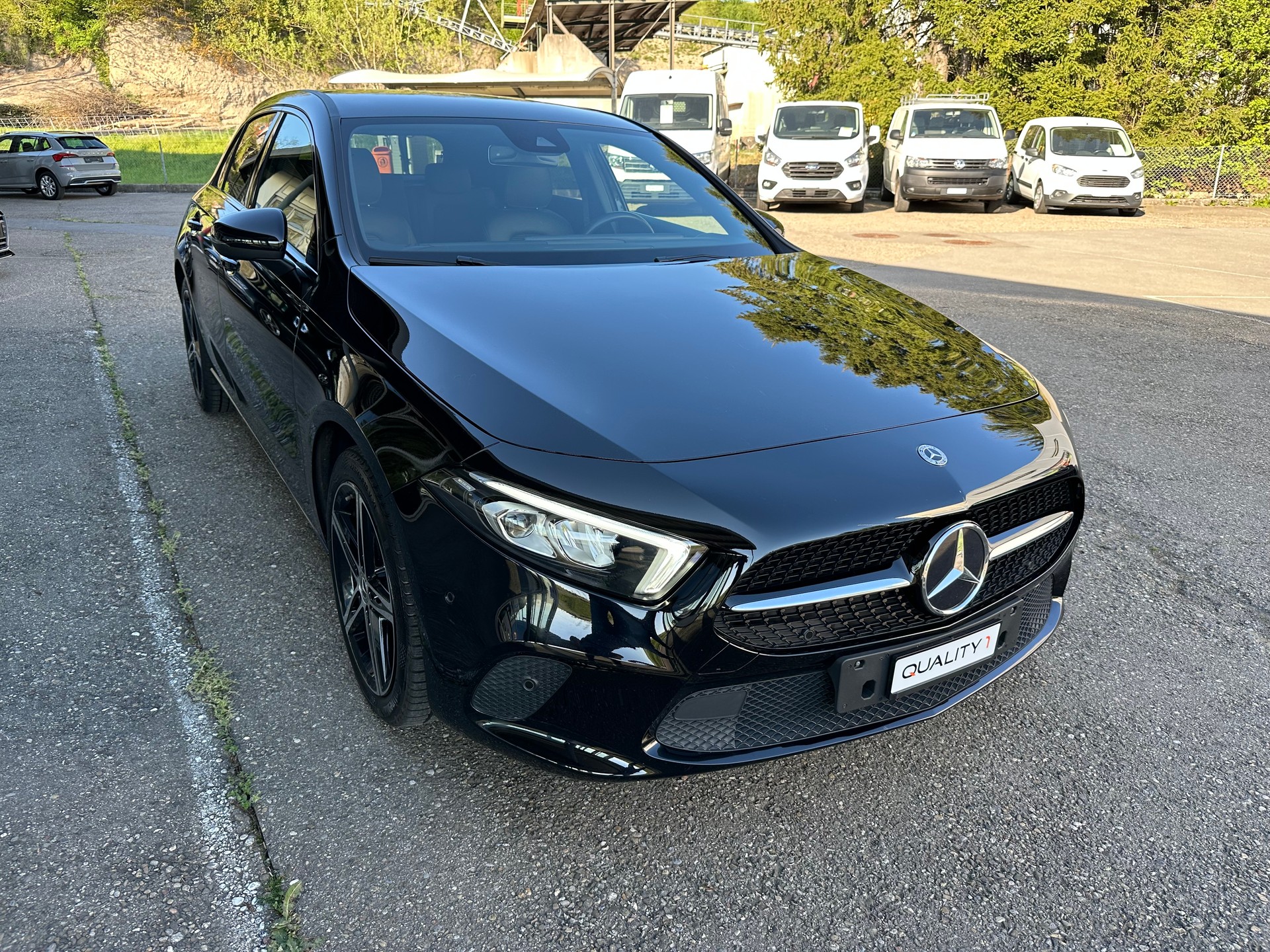 MERCEDES-BENZ A 200 4Matic Progressive 8G-DCT-showroom-element-2