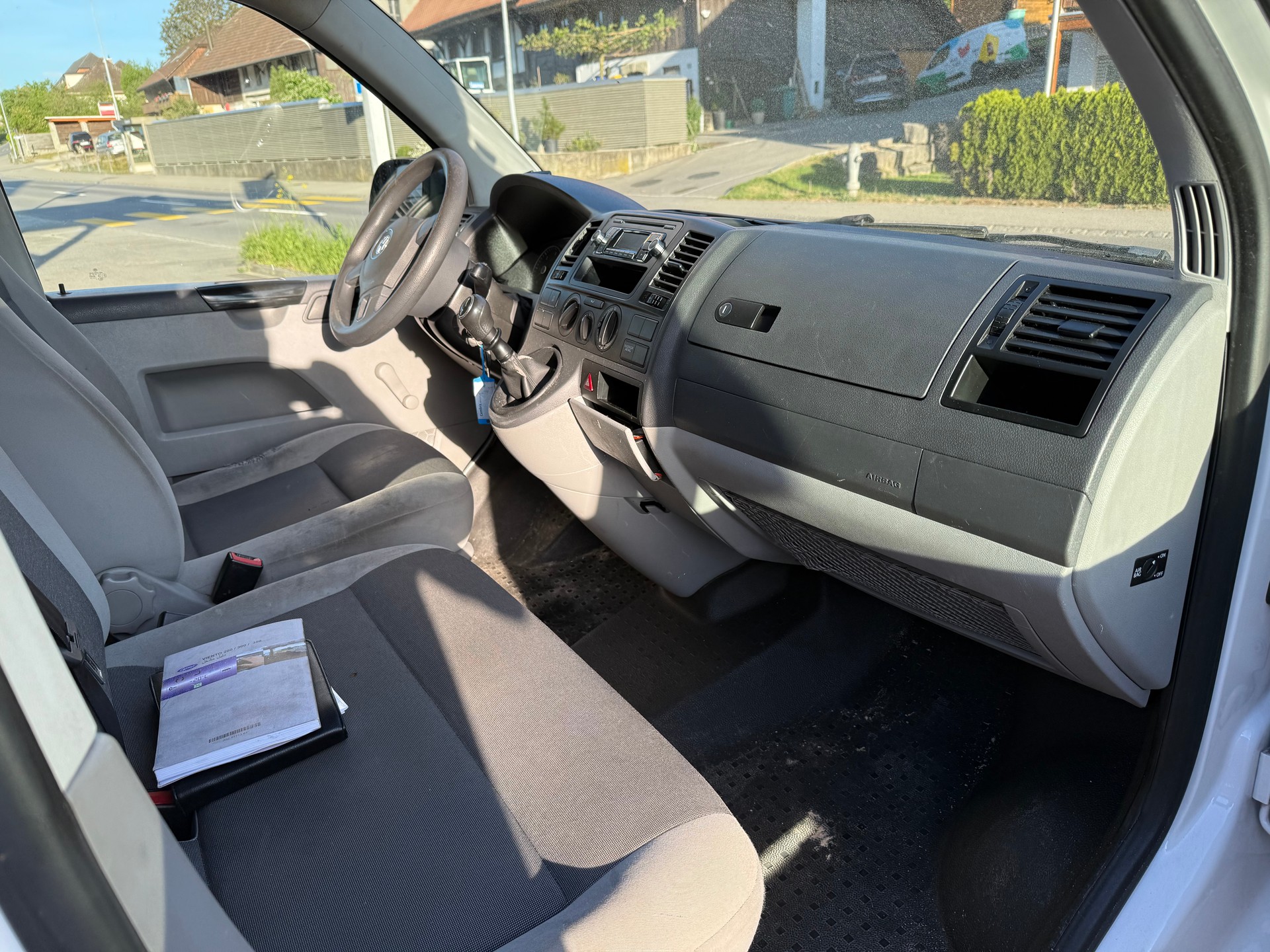 VW T5 2.0 TDI 4Motion-image-10