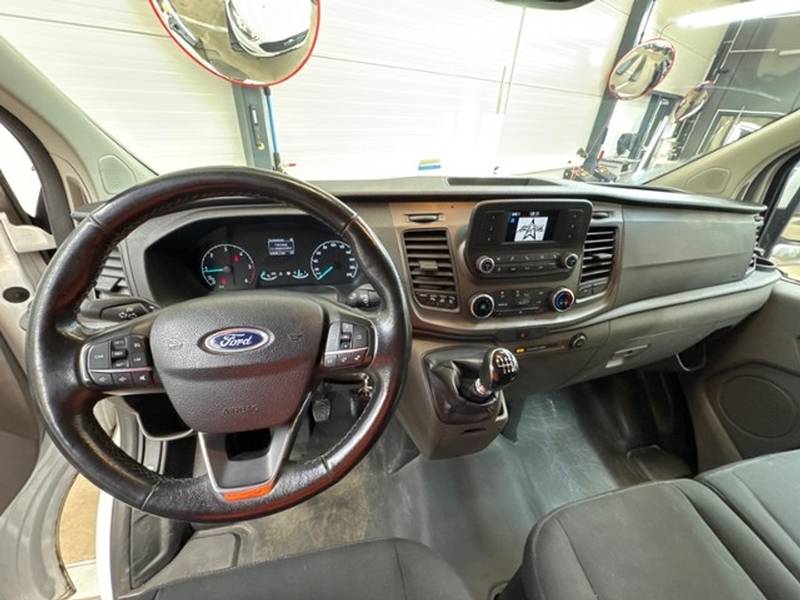 FORD Transit Custom Van 320 L1H1 Trend-image-8