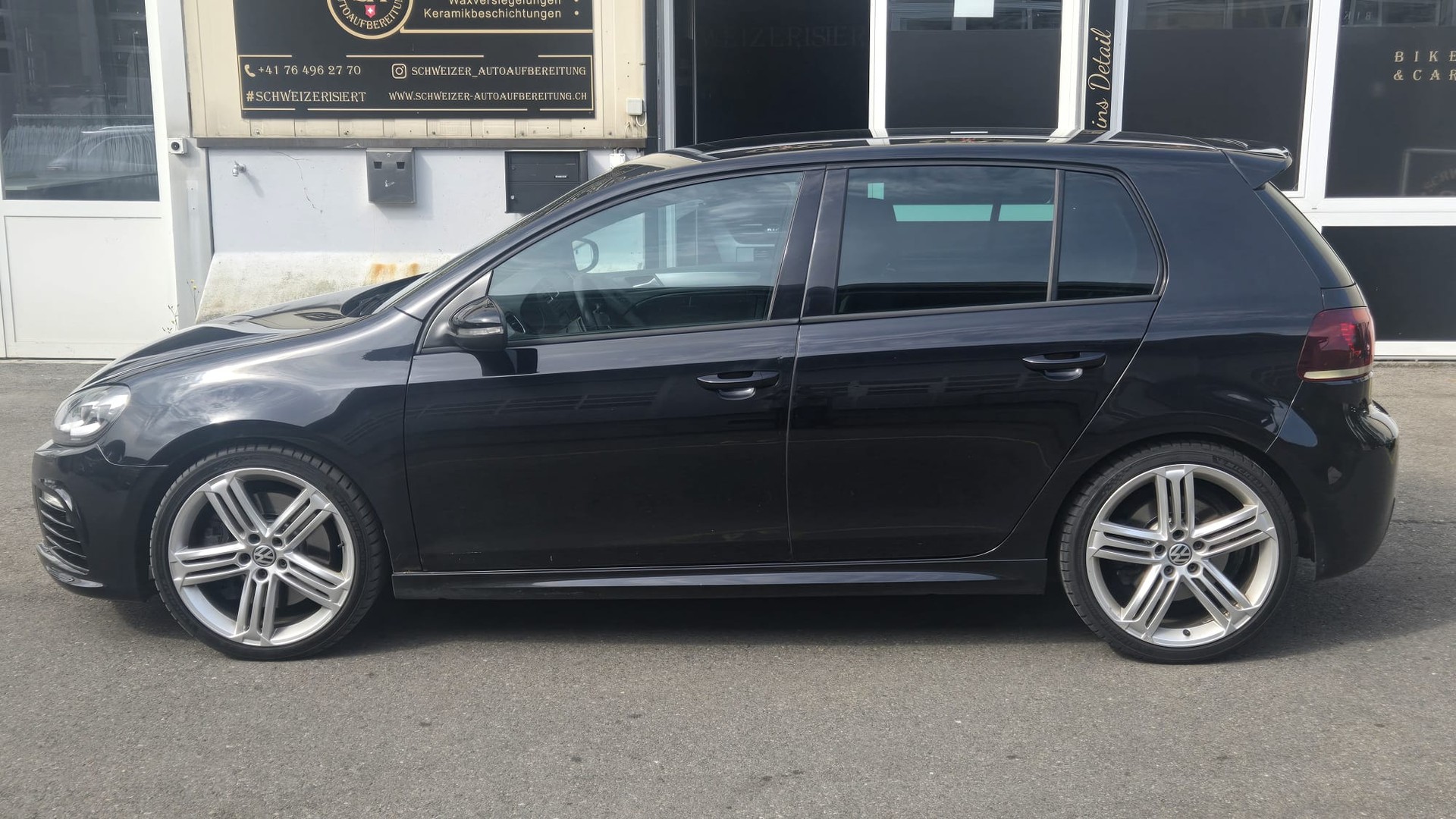 VW Golf 2.0 TSI R 4Motion DSG-image-8