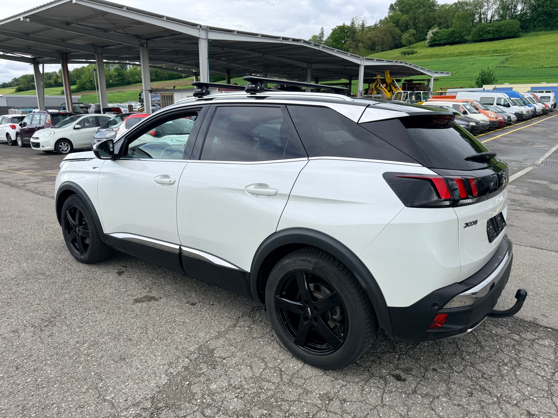 PEUGEOT 3008 2.0 BlueHDi GT EAT-image-12