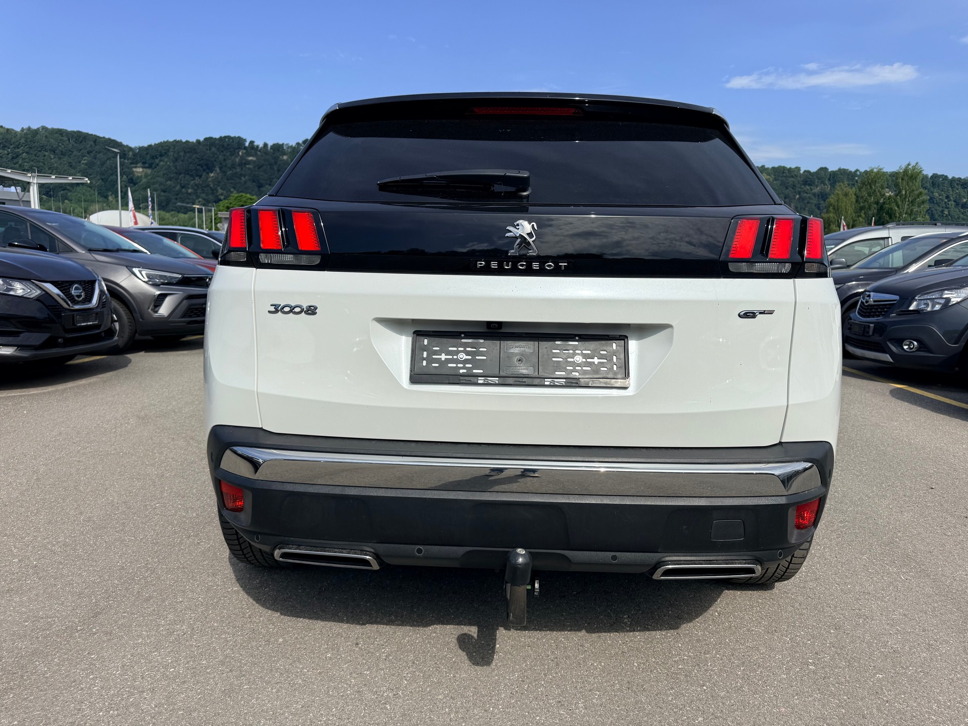 PEUGEOT 3008 2.0 BlueHDi GT EAT-image-7