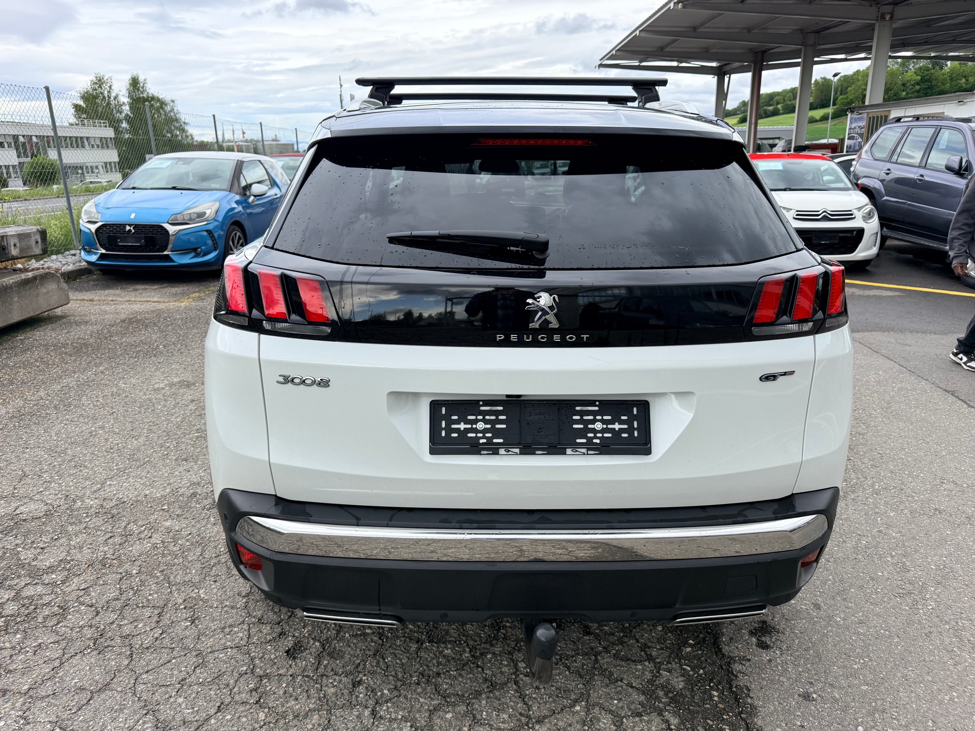 PEUGEOT 3008 2.0 BlueHDi GT EAT-image-9
