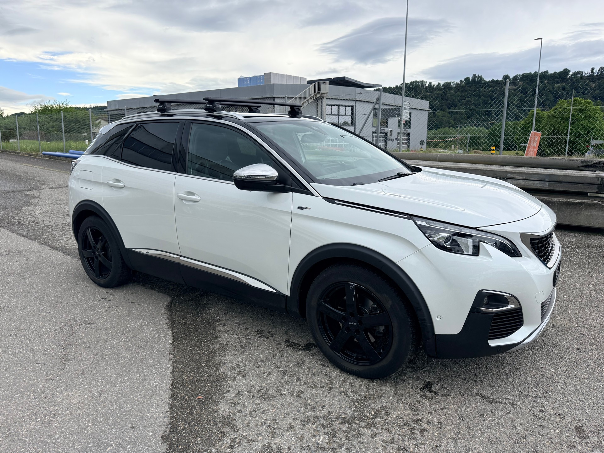 PEUGEOT 3008 2.0 BlueHDi GT EAT-image-5