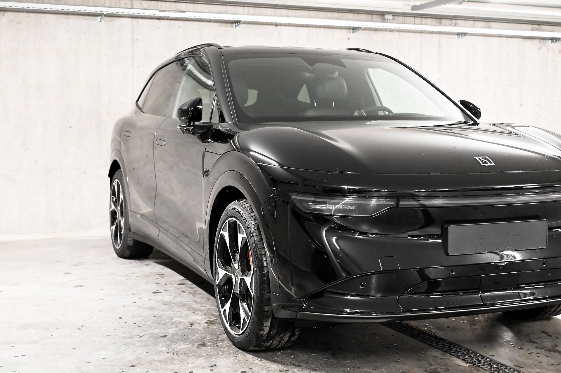 ZEEKR 7X Privilege AWD-image-11