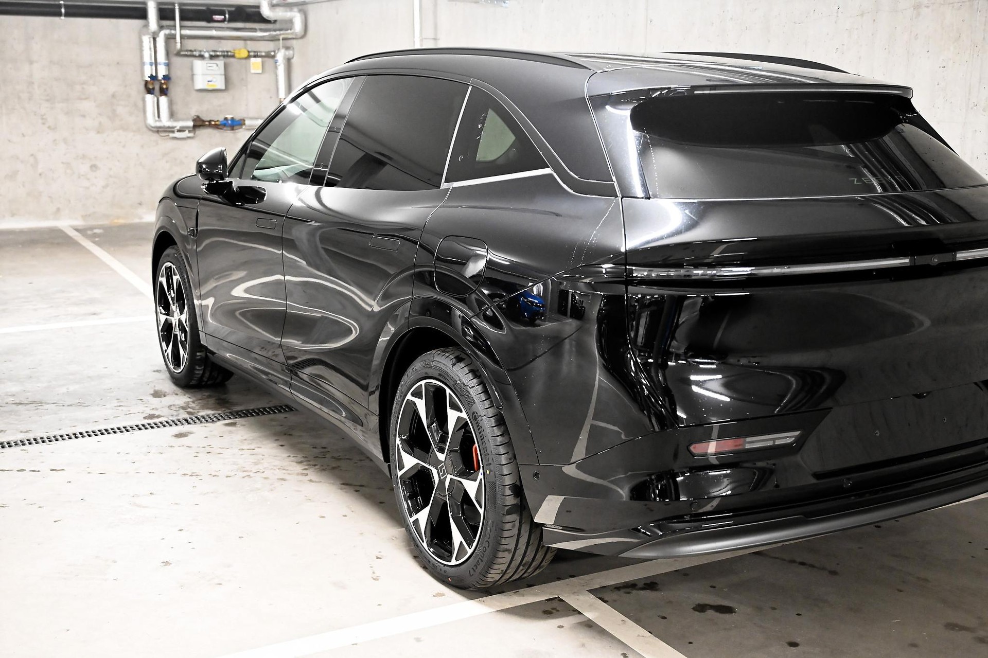 ZEEKR 7X Privilege AWD-image-13