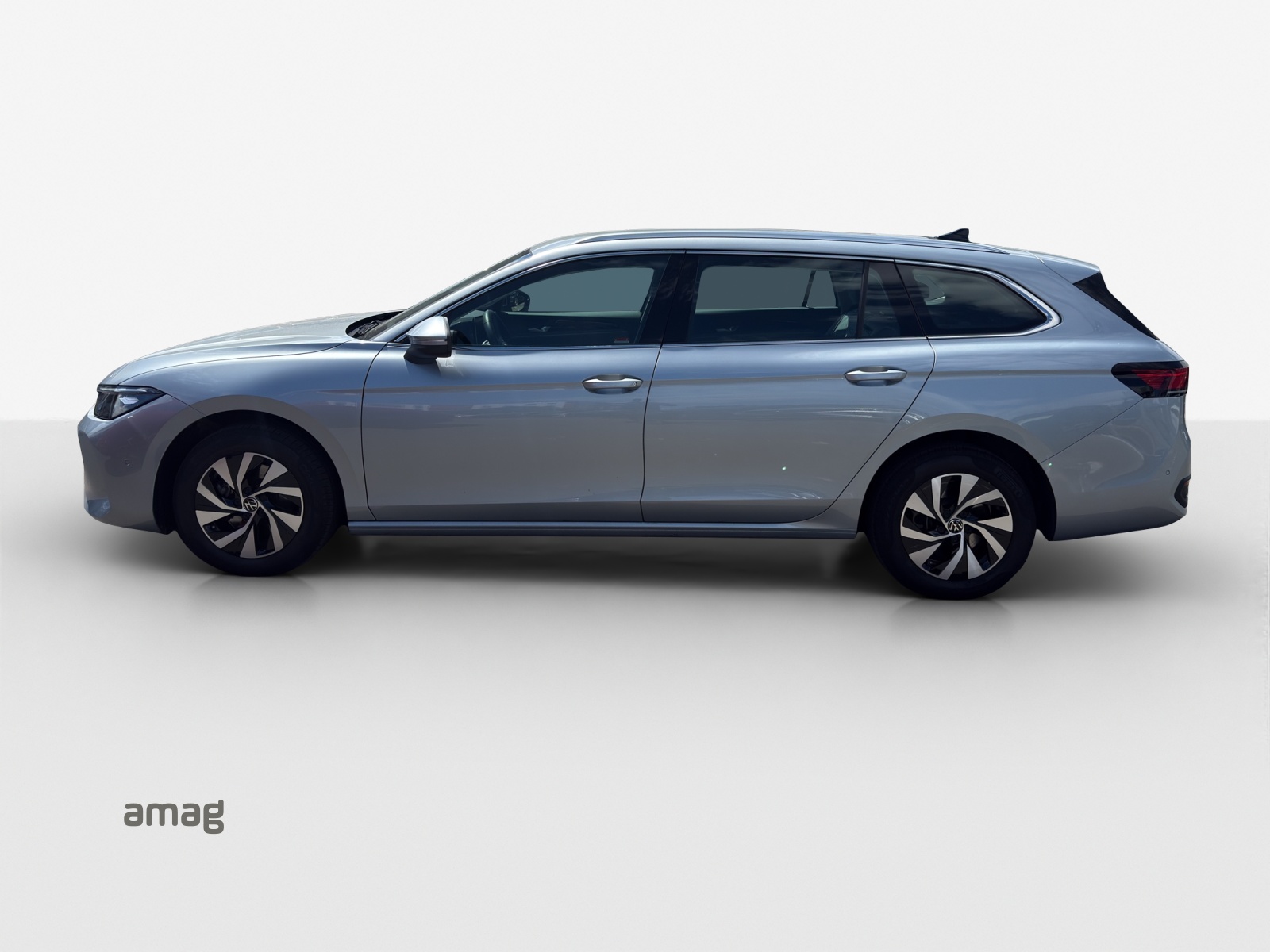 VW Passat Variant 2.0 TDI evo Business DSG-image-1