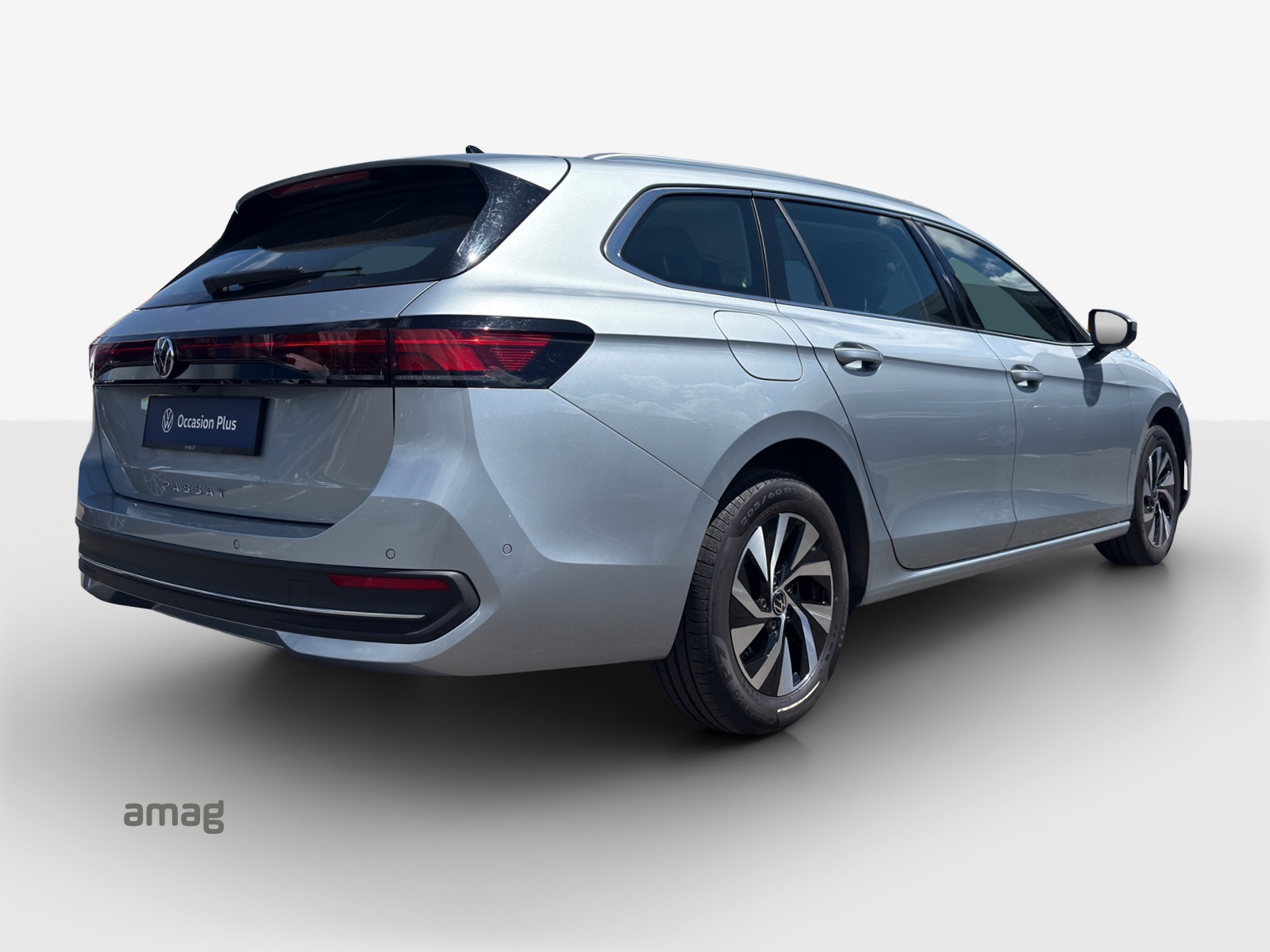 VW Passat Variant 2.0 TDI evo Business DSG-image-4