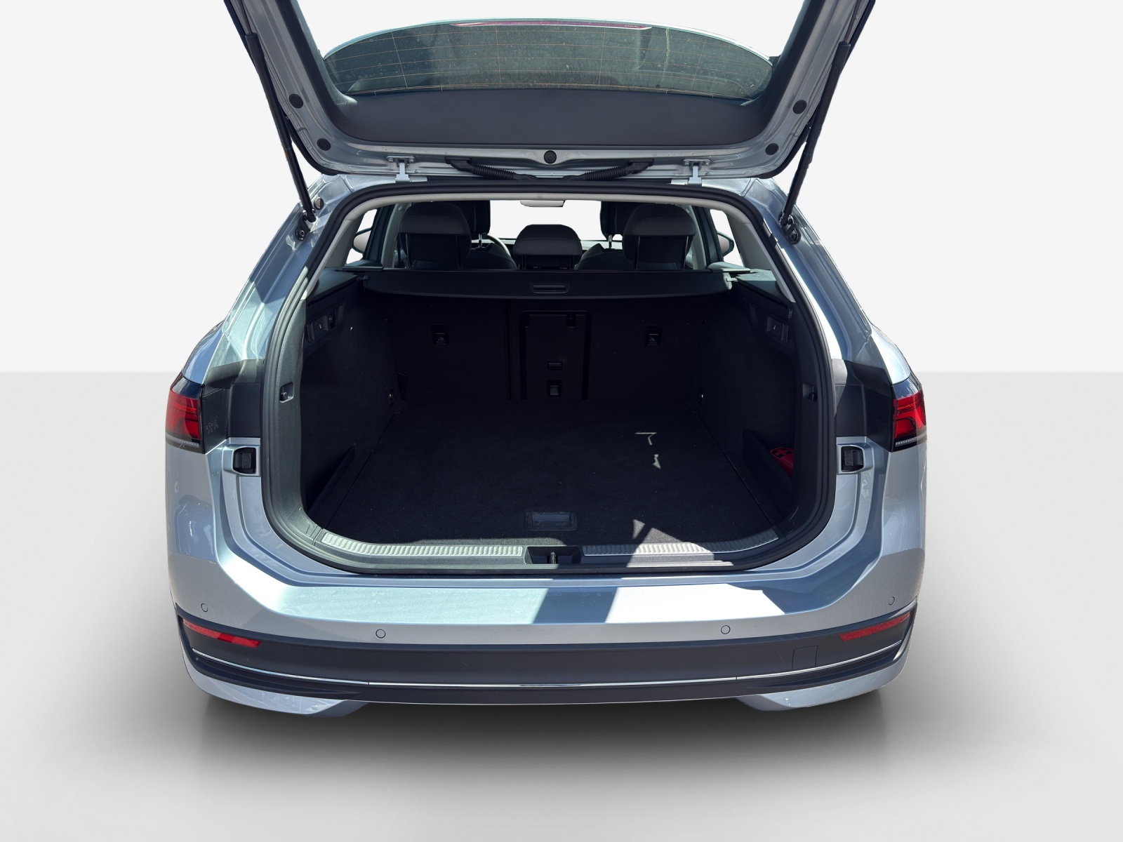 VW Passat Variant 2.0 TDI evo Business DSG-image-12